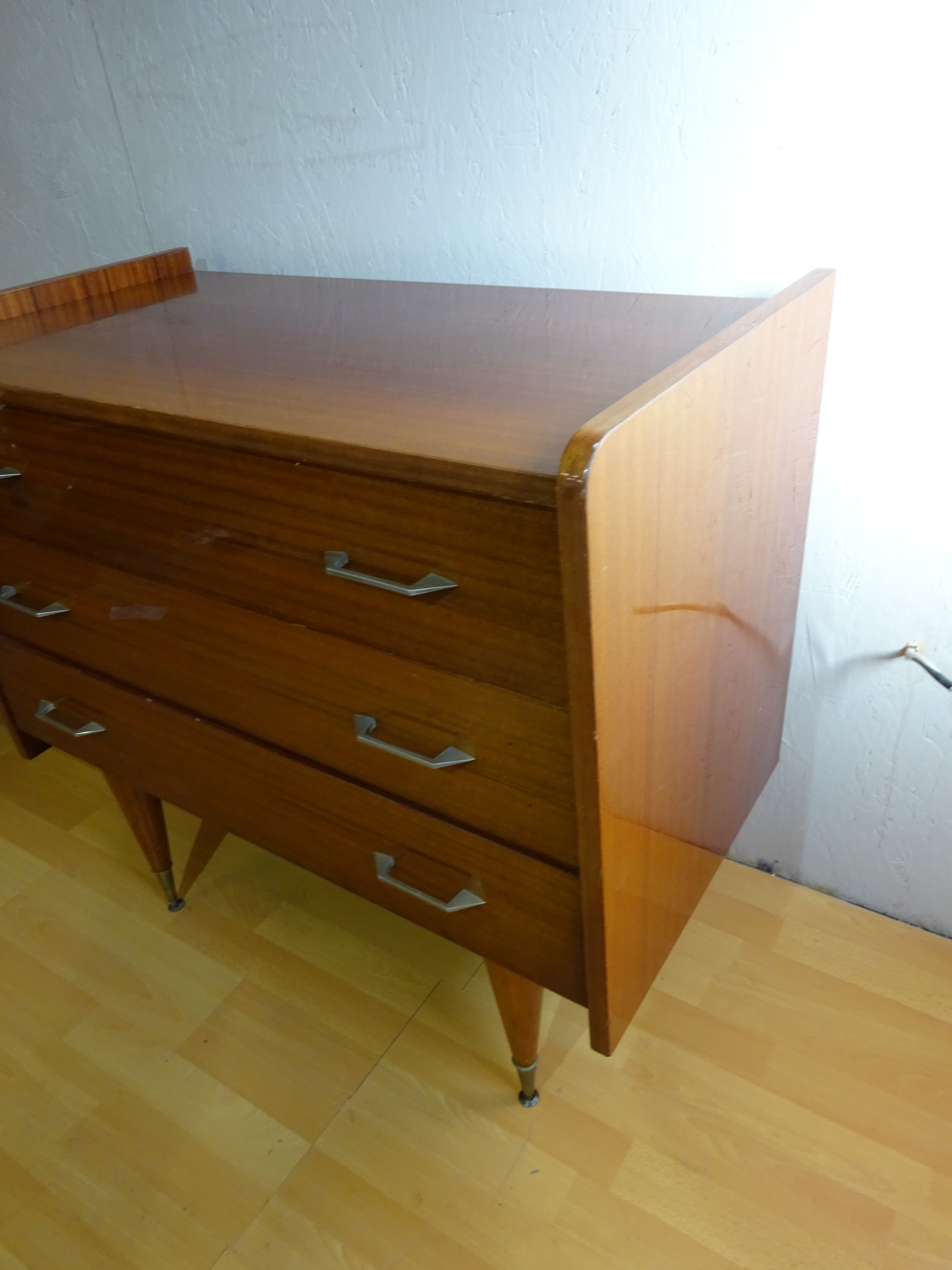 Vintage dresser
