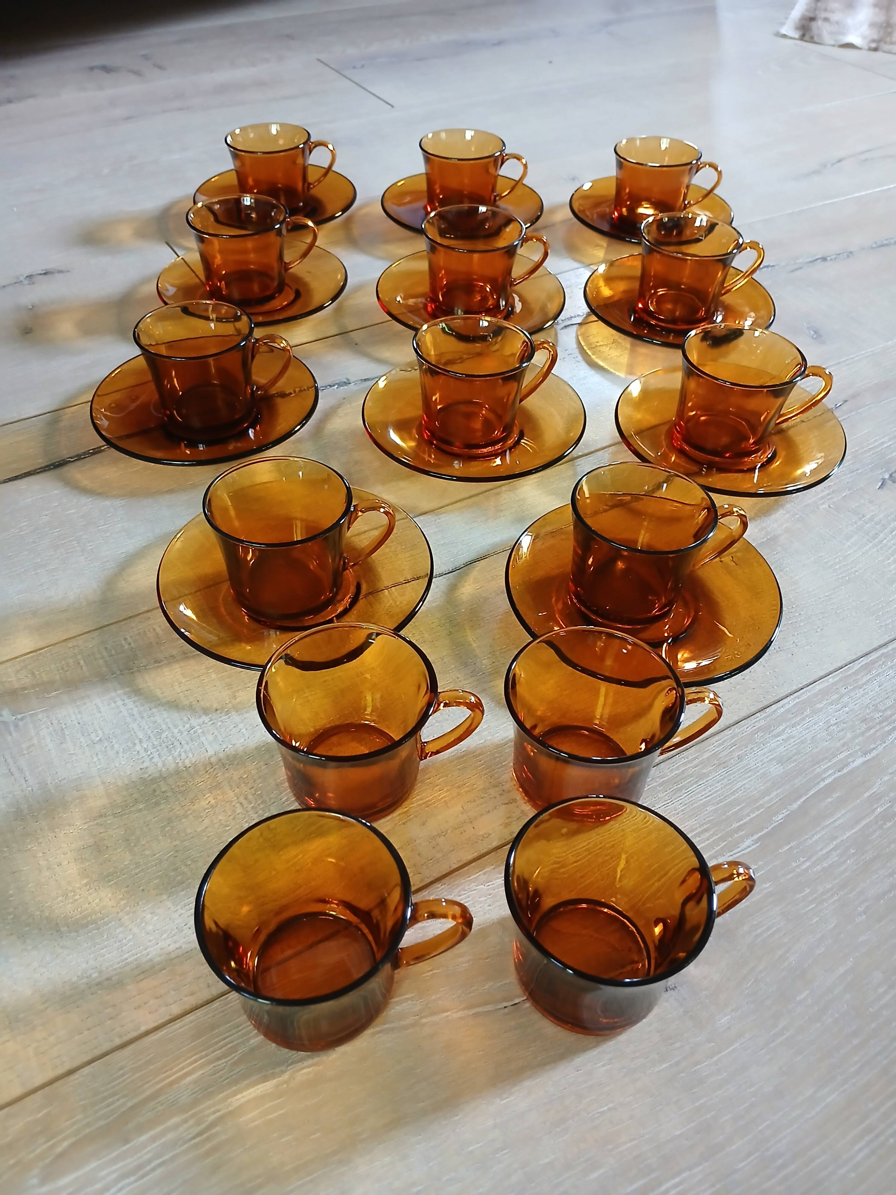 Set of 15 vintage amber Duralex coffee cups.