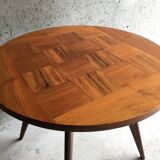 Round coffee table