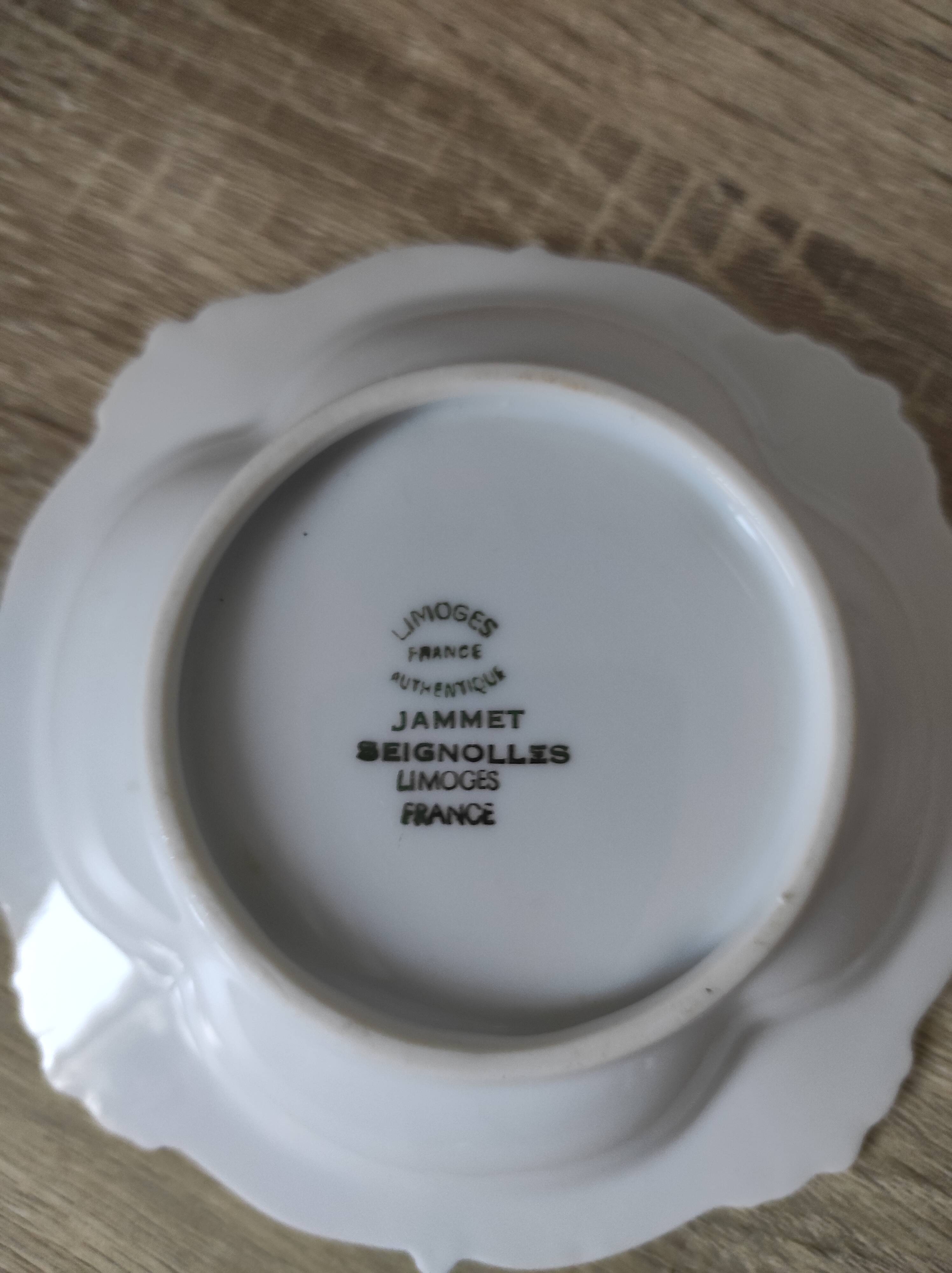 Set of porcelain bowls Jamet Seignolles