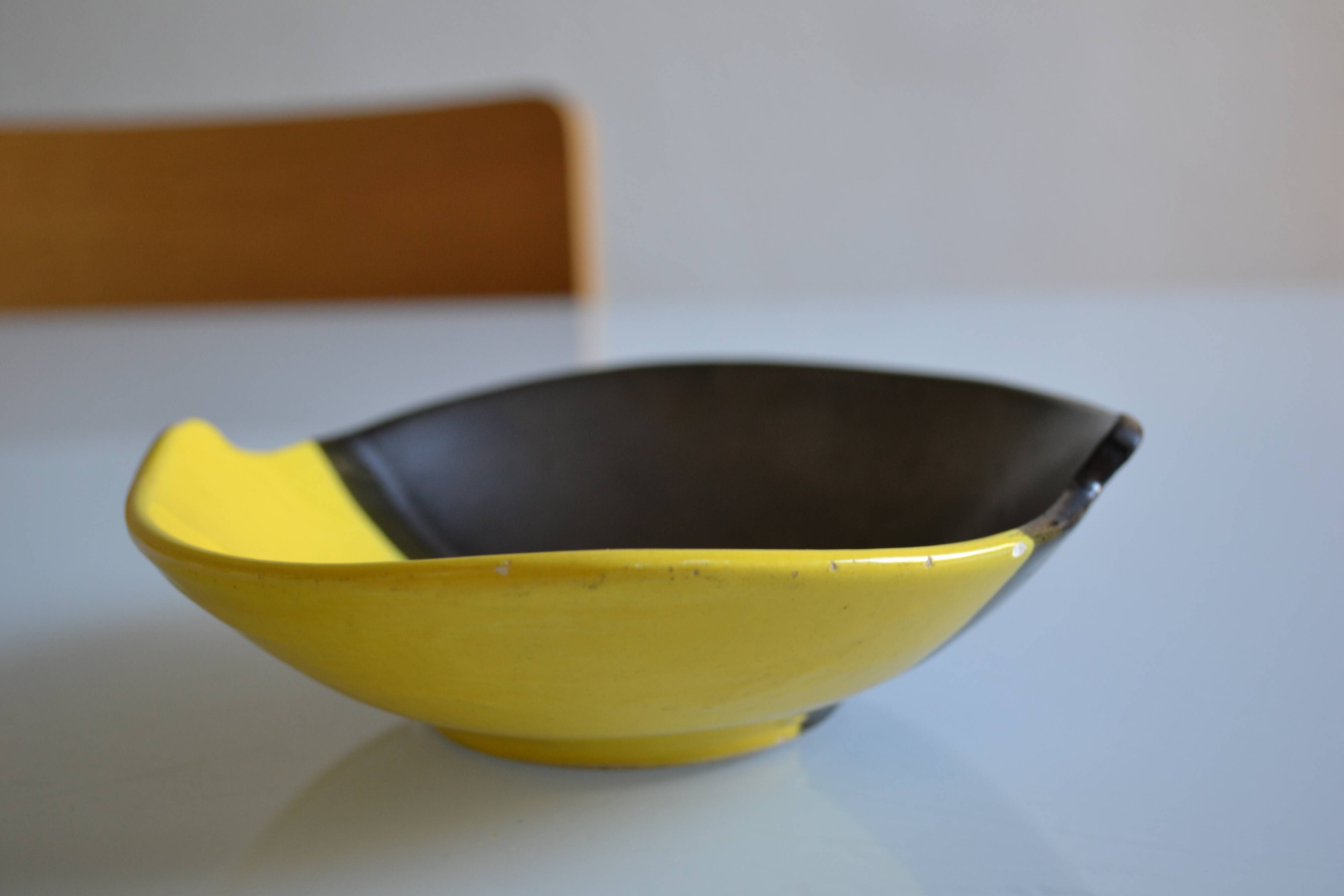 Bicolour ceramic cup in black and yellow signed Luc Vallauris 1950