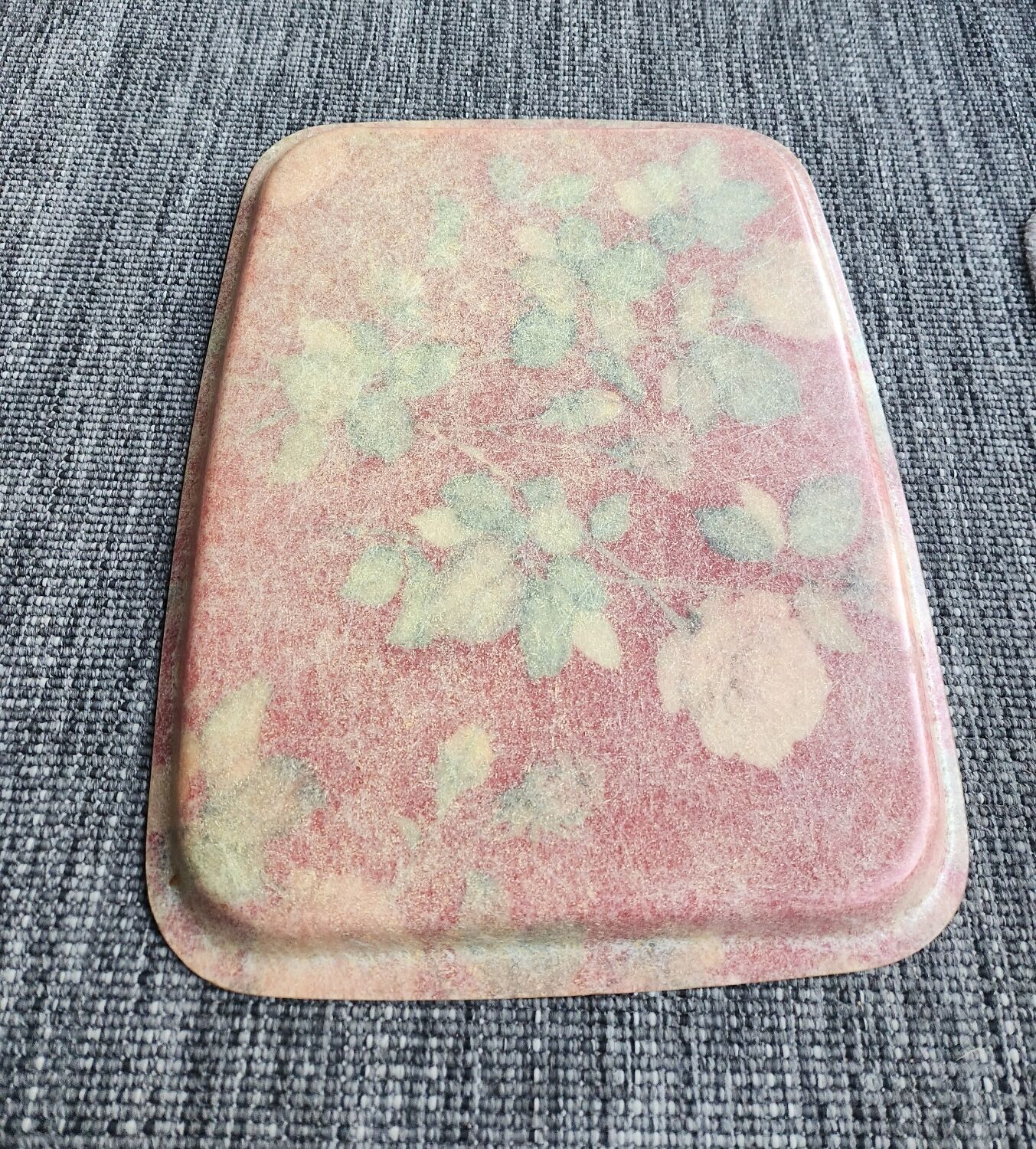 Fibreglass plateau: vintage