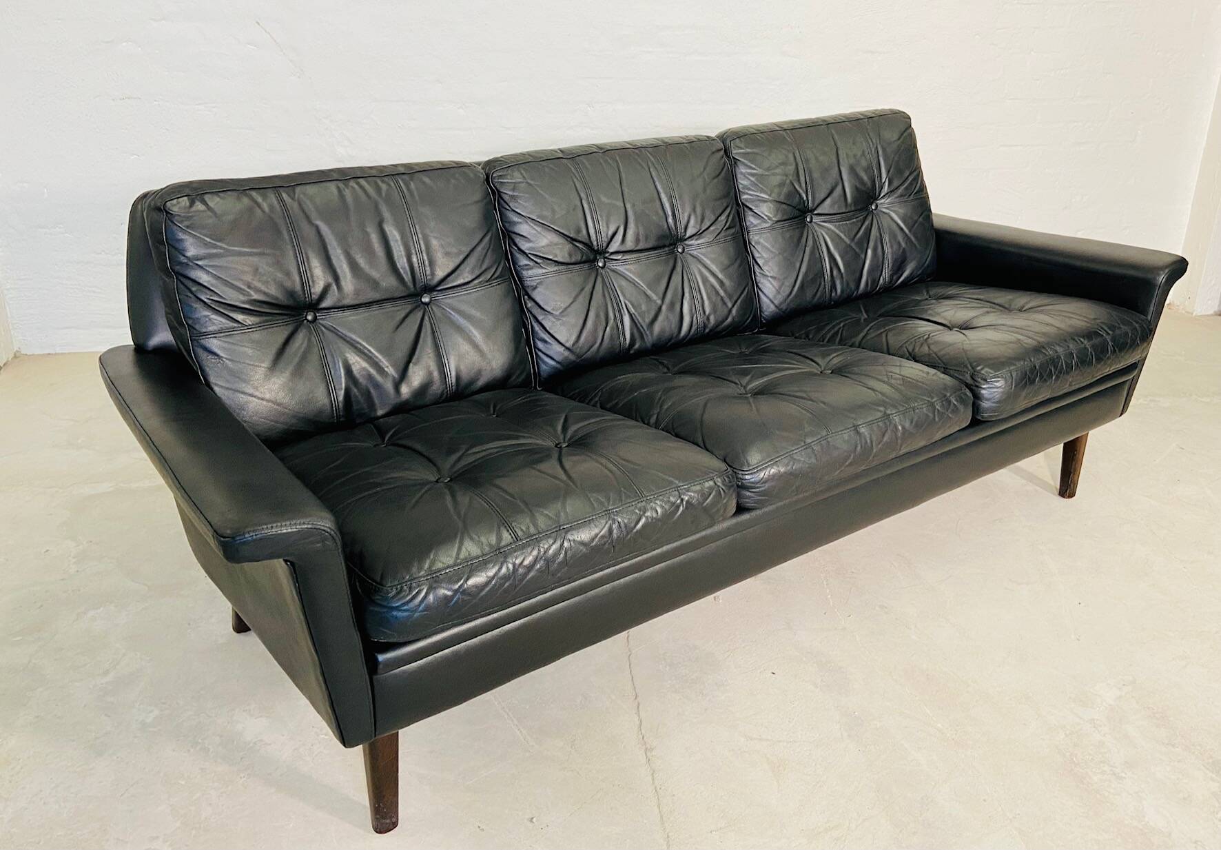 Vintage danish retro nili stoppmøbler 3 person sofa in black leather 1960s