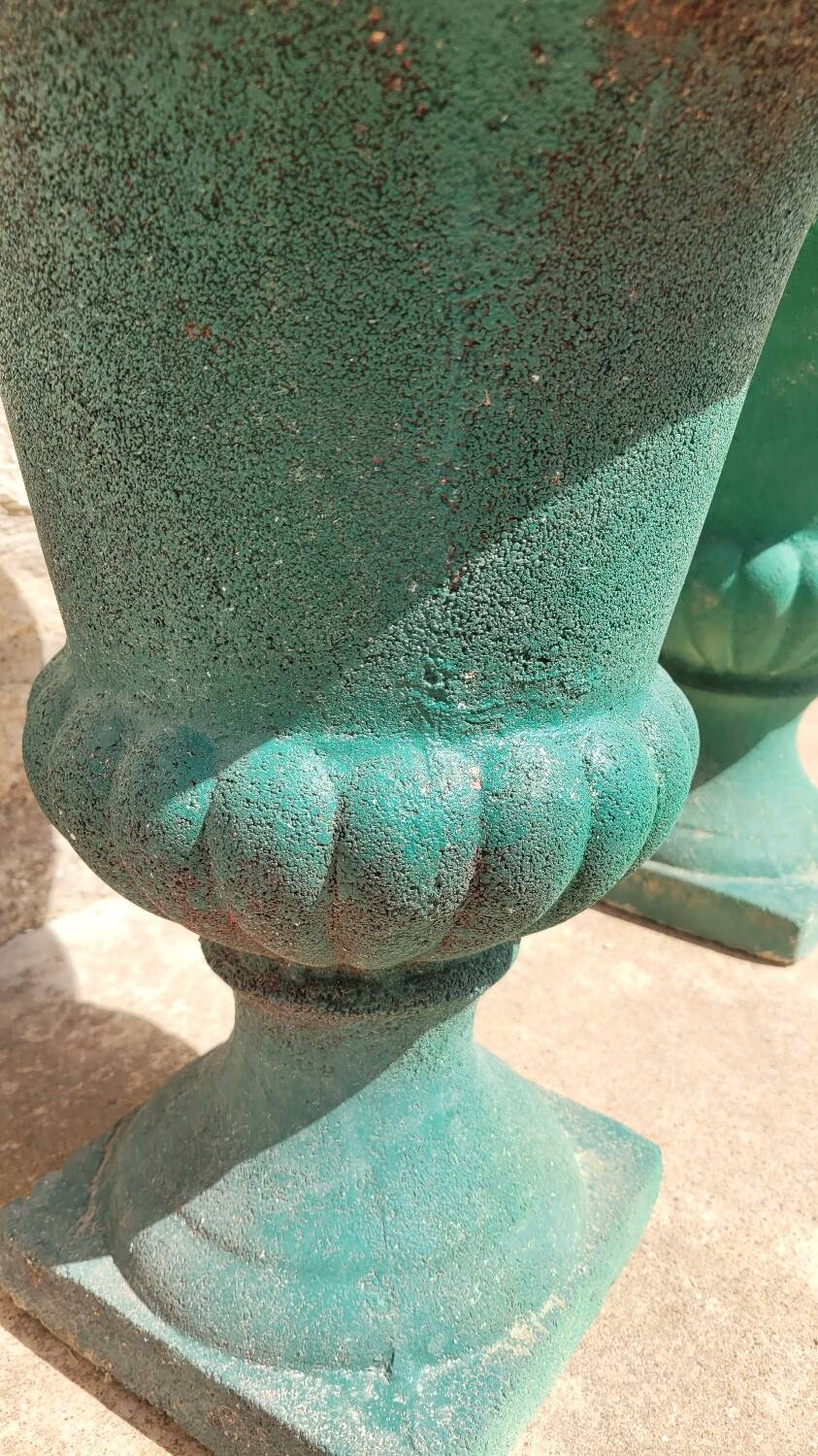 Pair of Medici Vases in old reconstituted stone 1950s