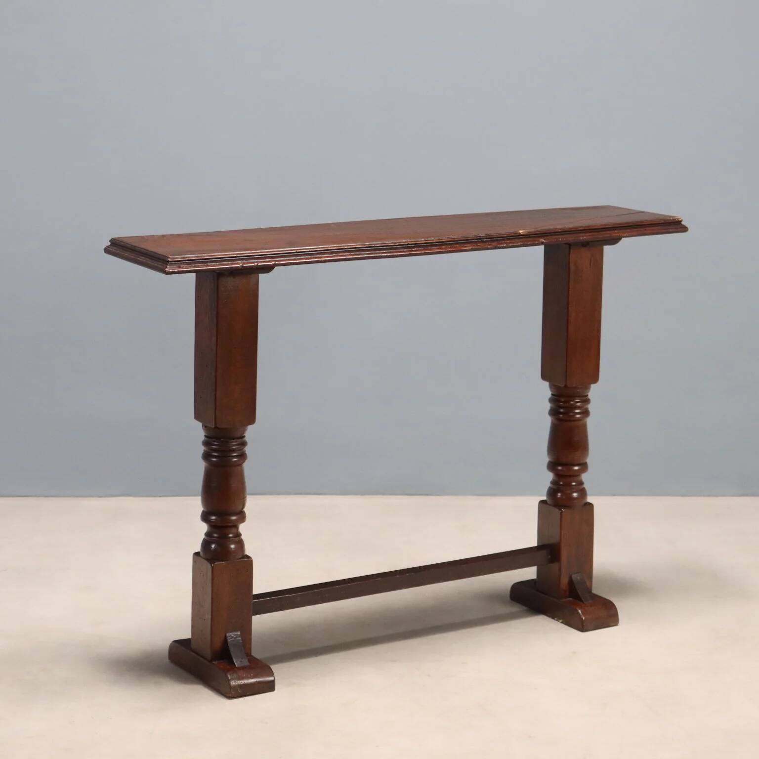 Antique console in stained oak and walnut, Italy, early 20th century.
