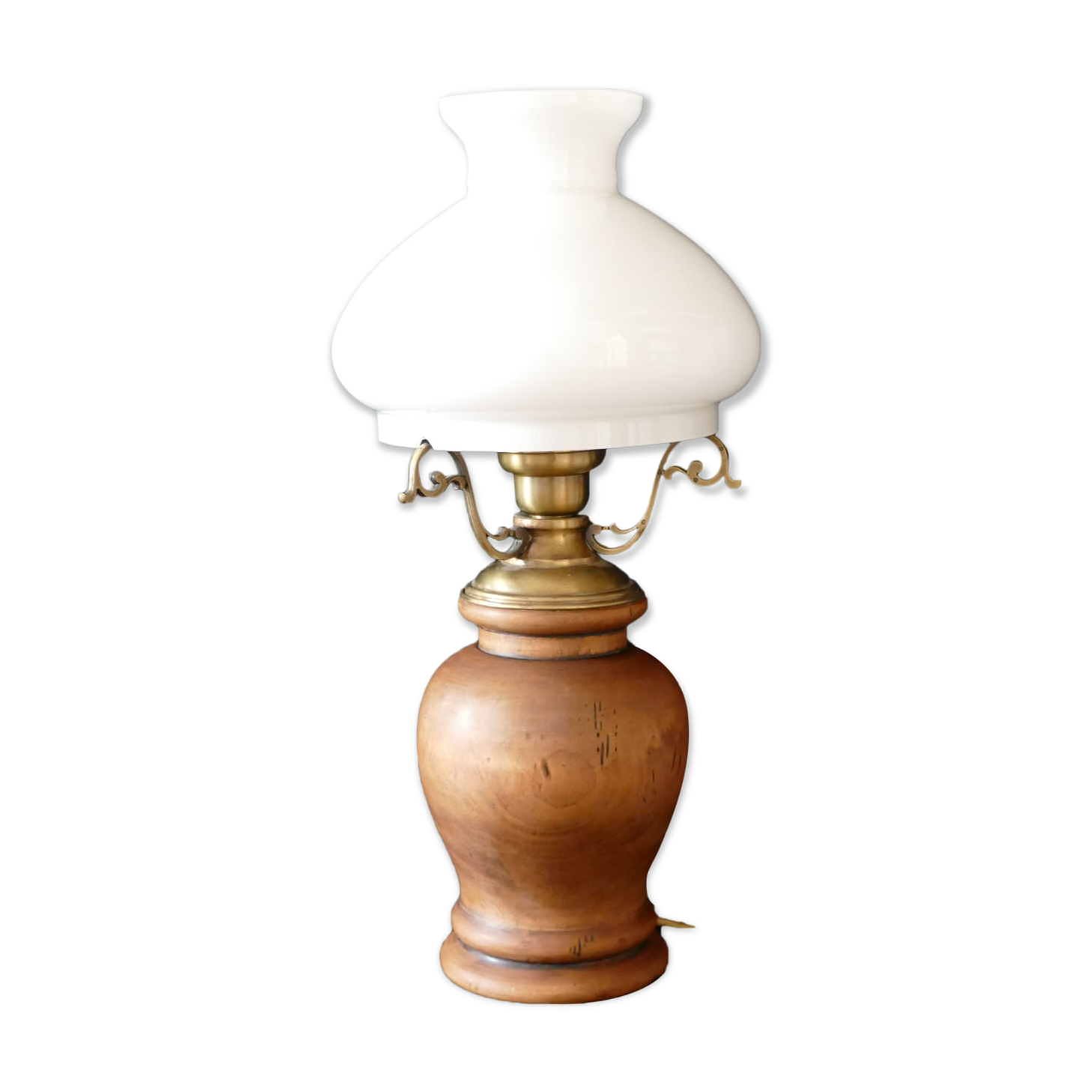 Vintage table lamp made of wood, opaline and brushed brass