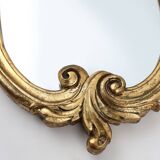 Miroir ovale belge du 20e siècle avec cadre doré de style Louis XV