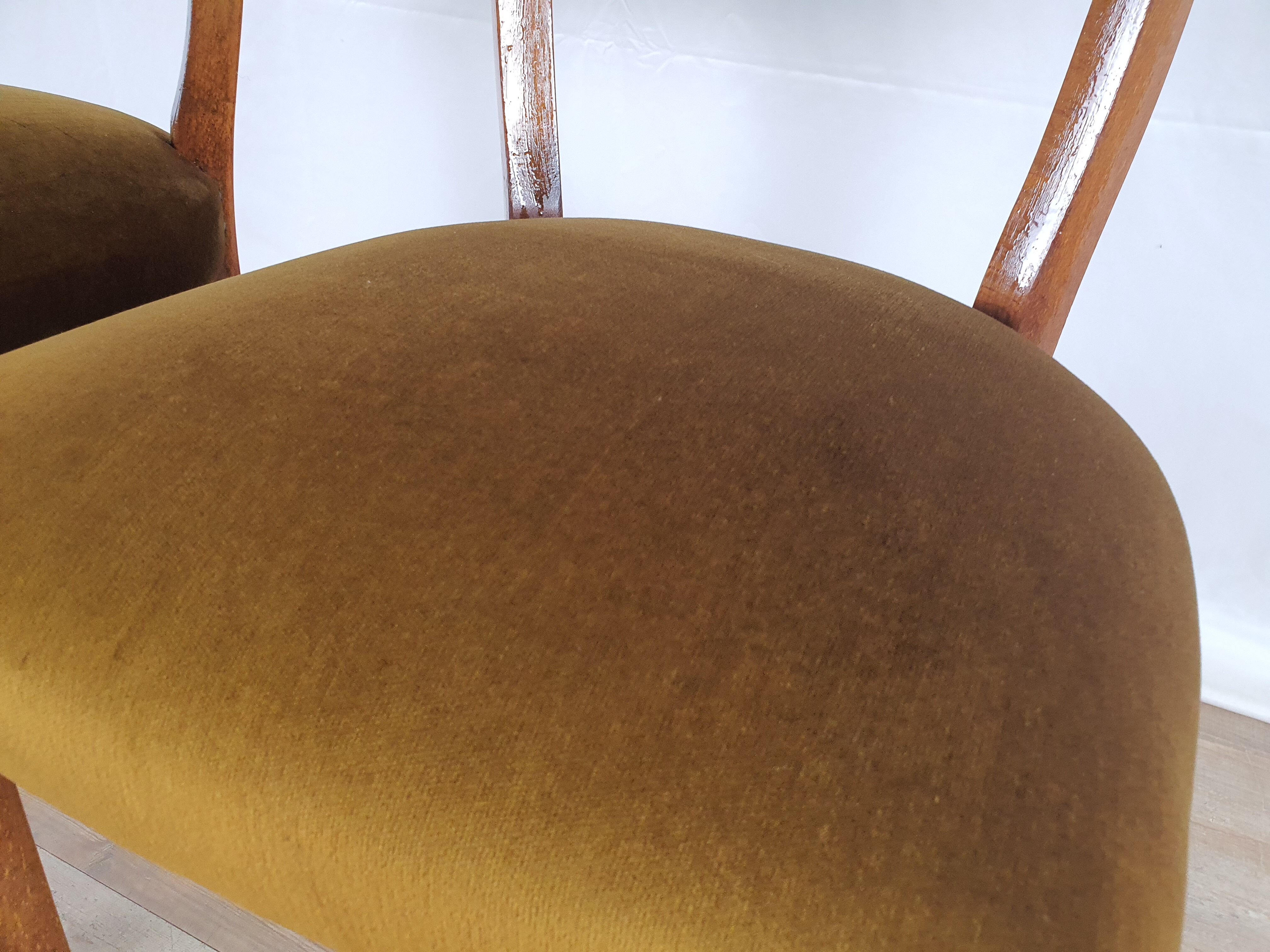Set of two padded chamber armchairs