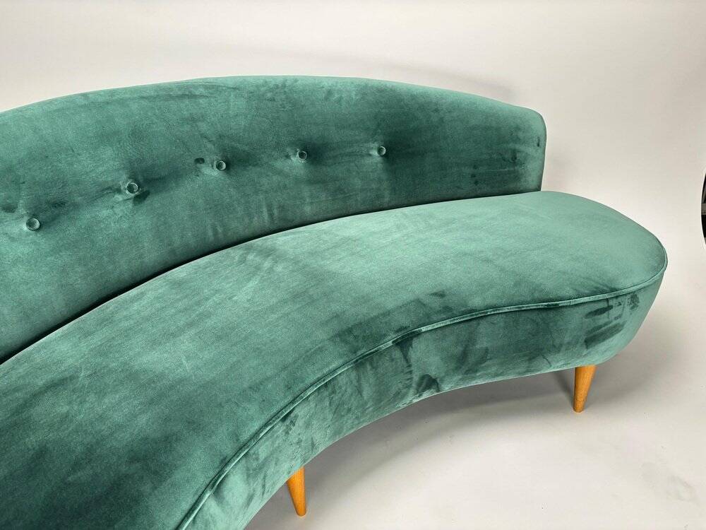 Mid-Century Curved Sofa in the style of Federico Munari, Italy, 1950s