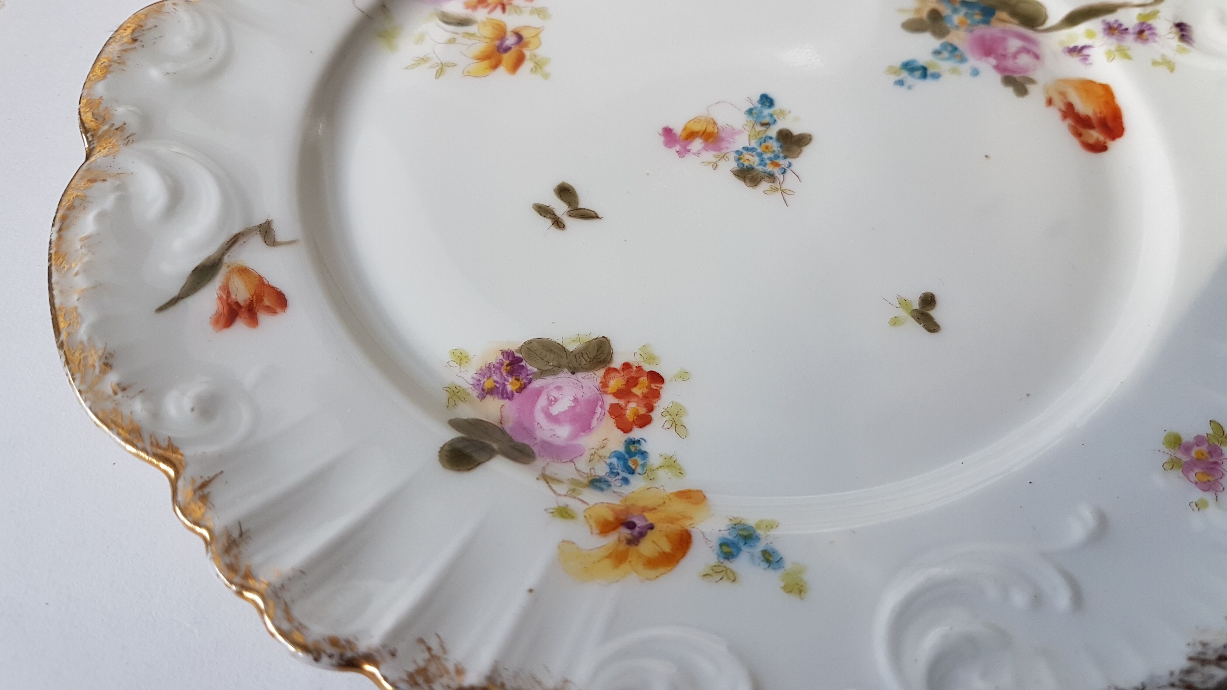 22 plates of antique porcelain Limoge tables