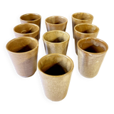 Ensemble de 9 gobelets en grès Digoin