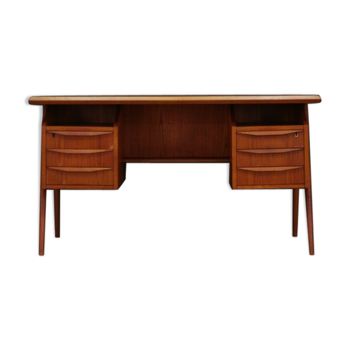 G.N. Tibergaard writing desk classic in teak