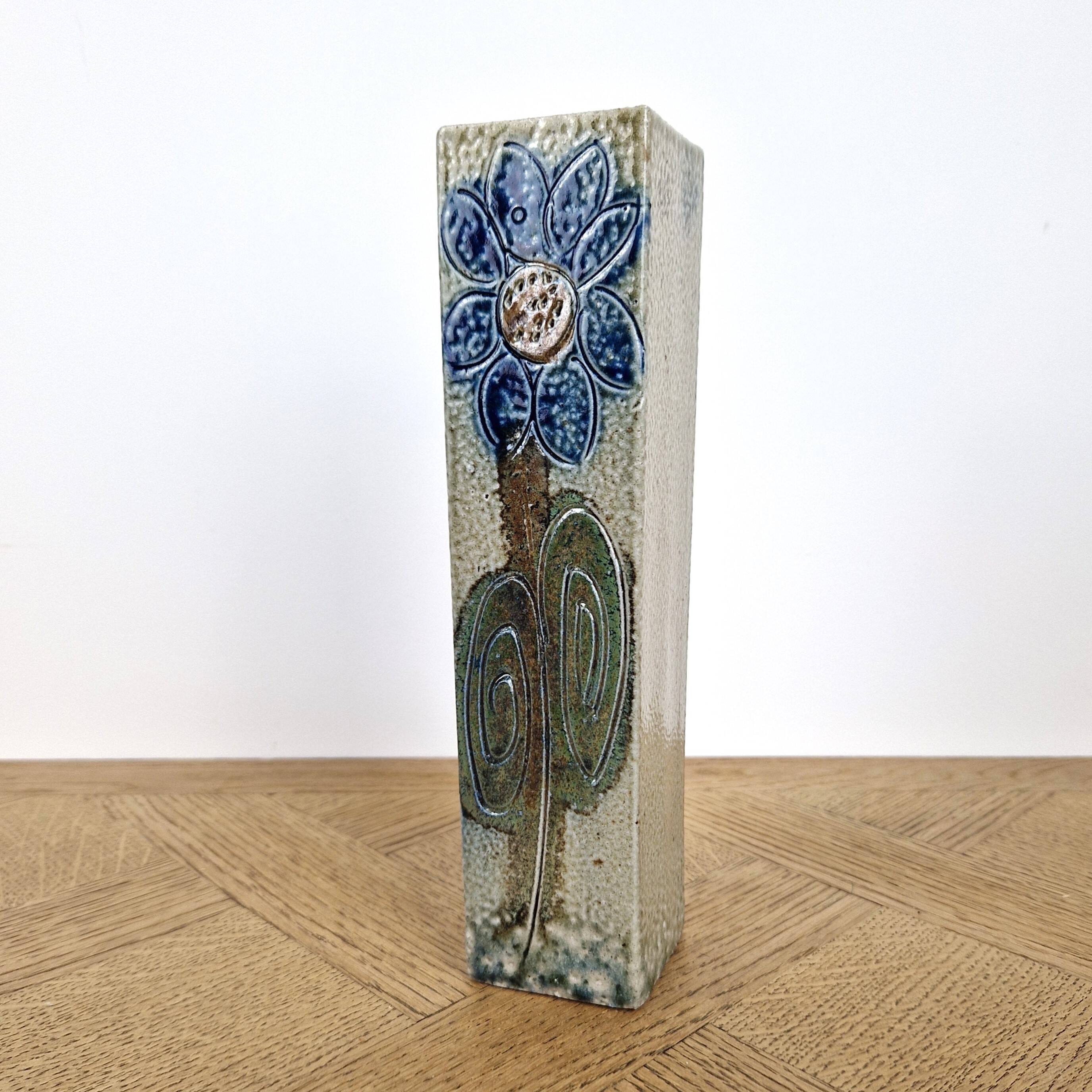 Vase signed Jean Claude Momange design 20th century