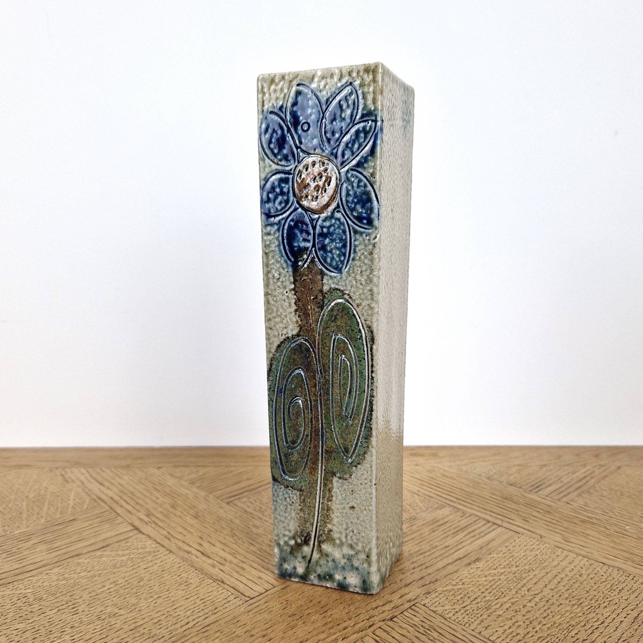 Vase signed Jean Claude Momange design 20th century