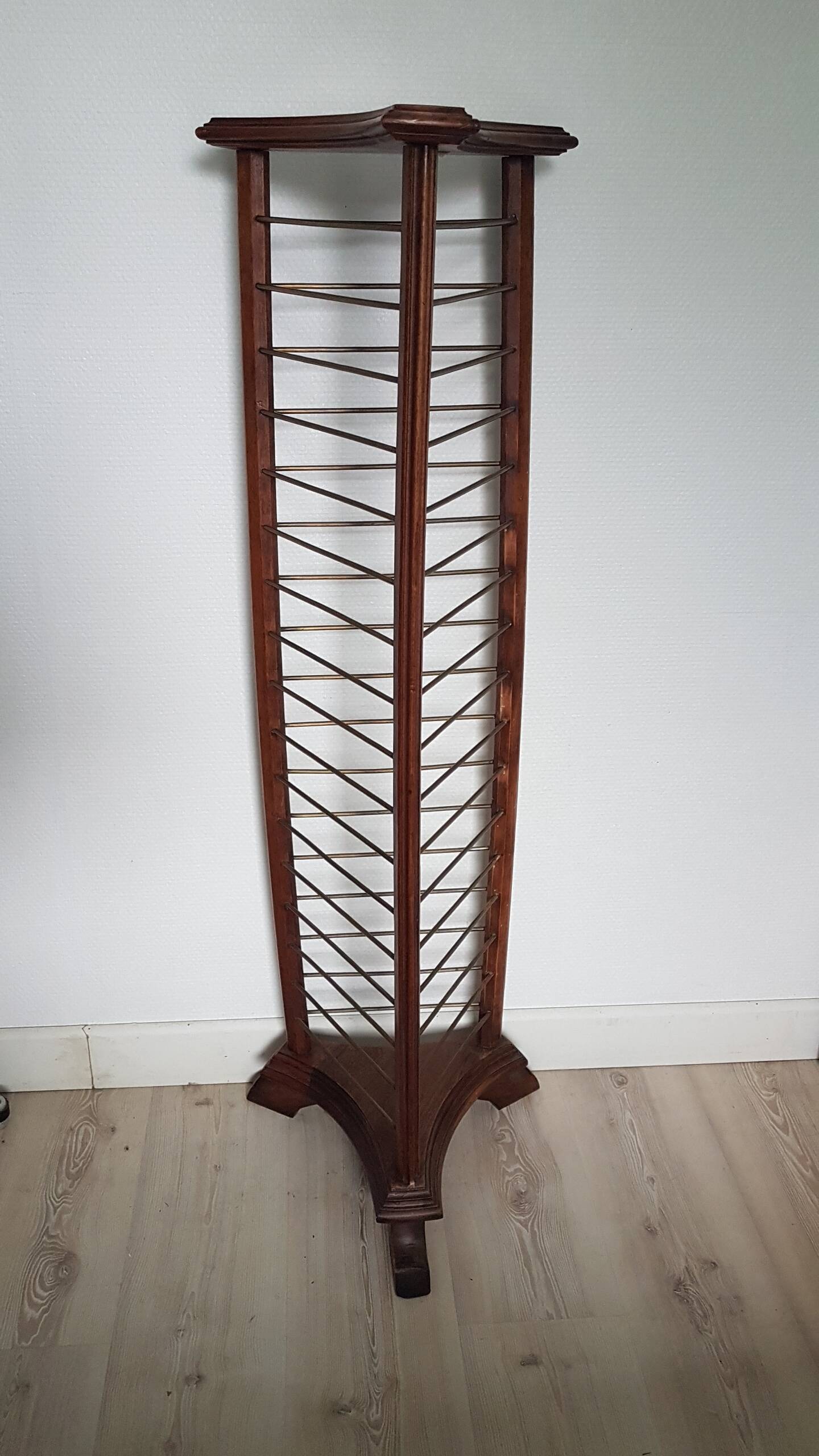 Door Plates or presentation column 1900/1930 in walnut