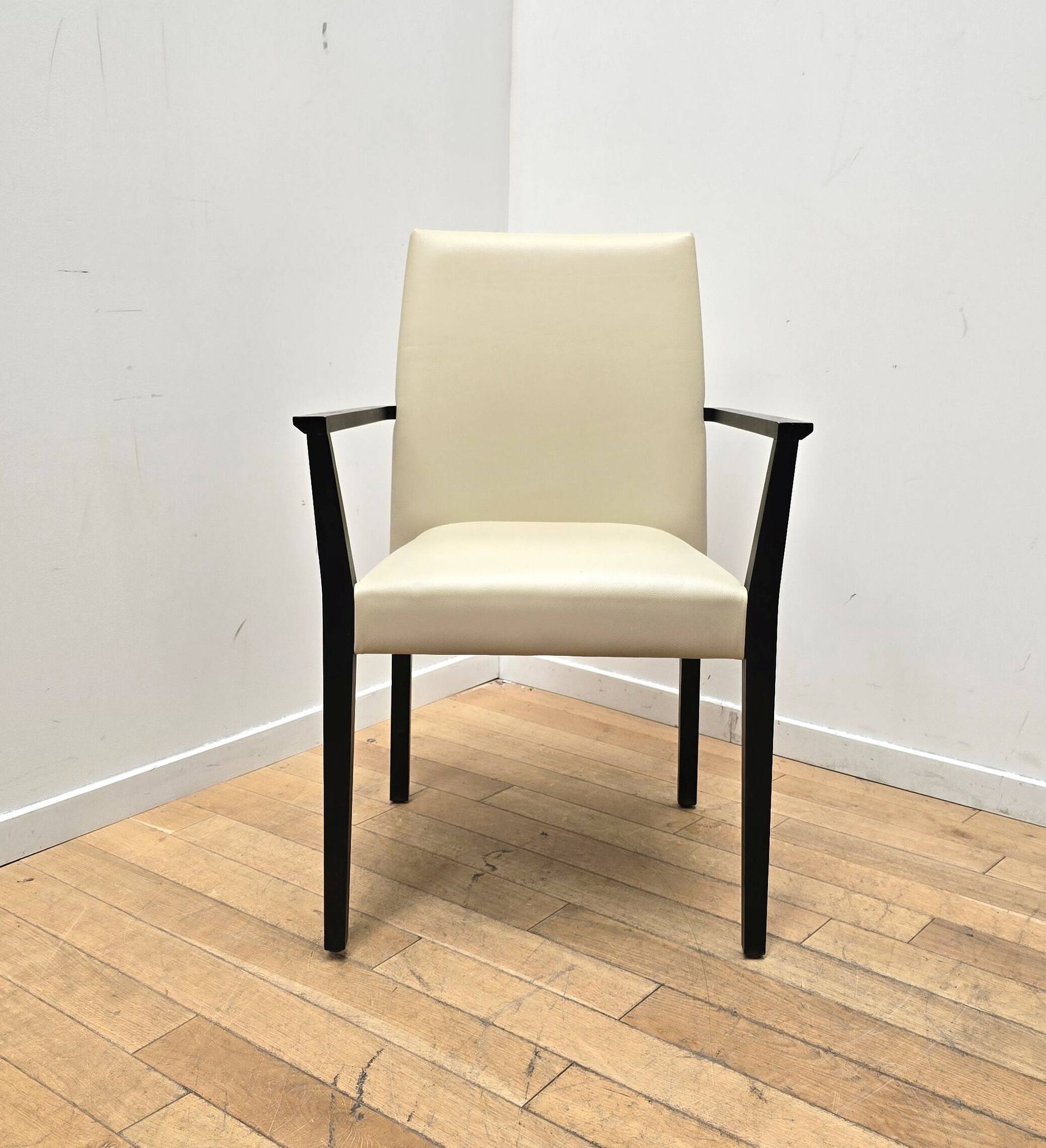 Set of 8 Anna Chairs SO1369, Andreu World