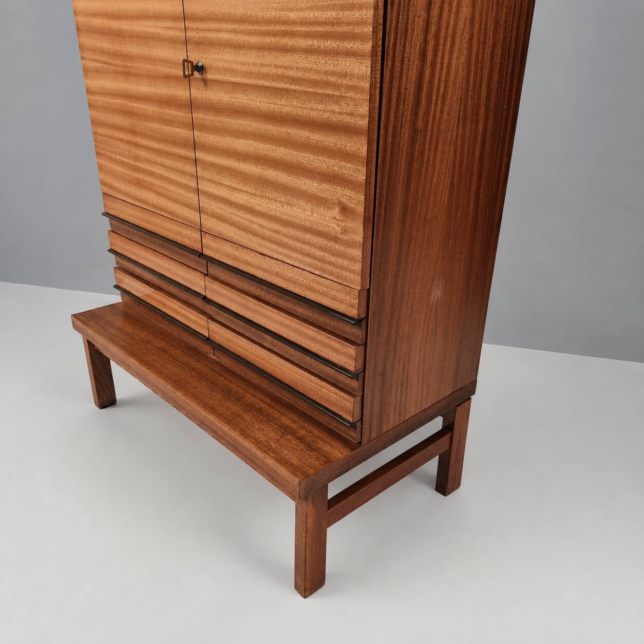 Vintage Bookcase in Beech, 1970s