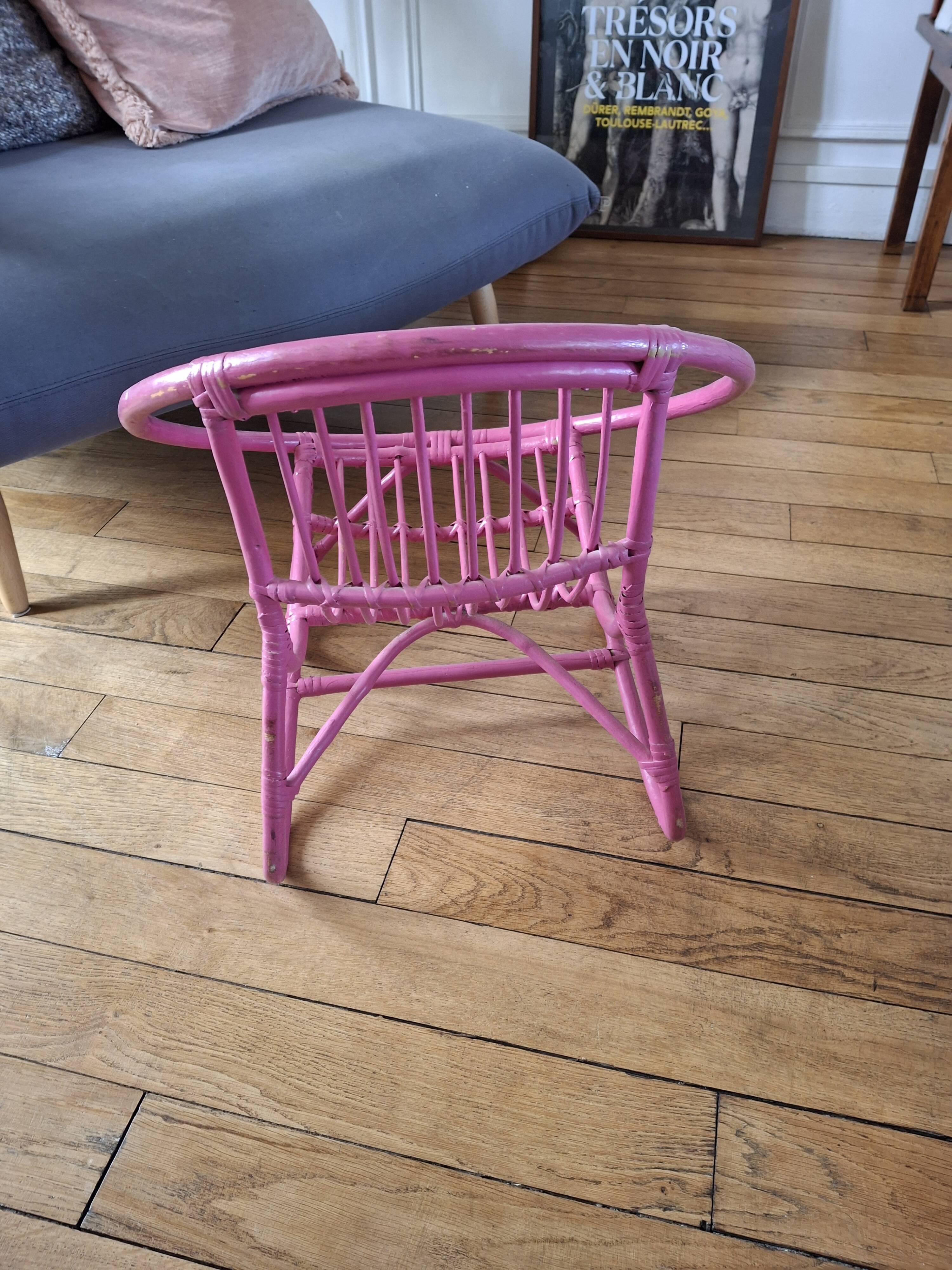 Pink rattan children's armchair
