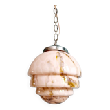 Suspension Art Déco en opaline marbrée rose, années 1920-30