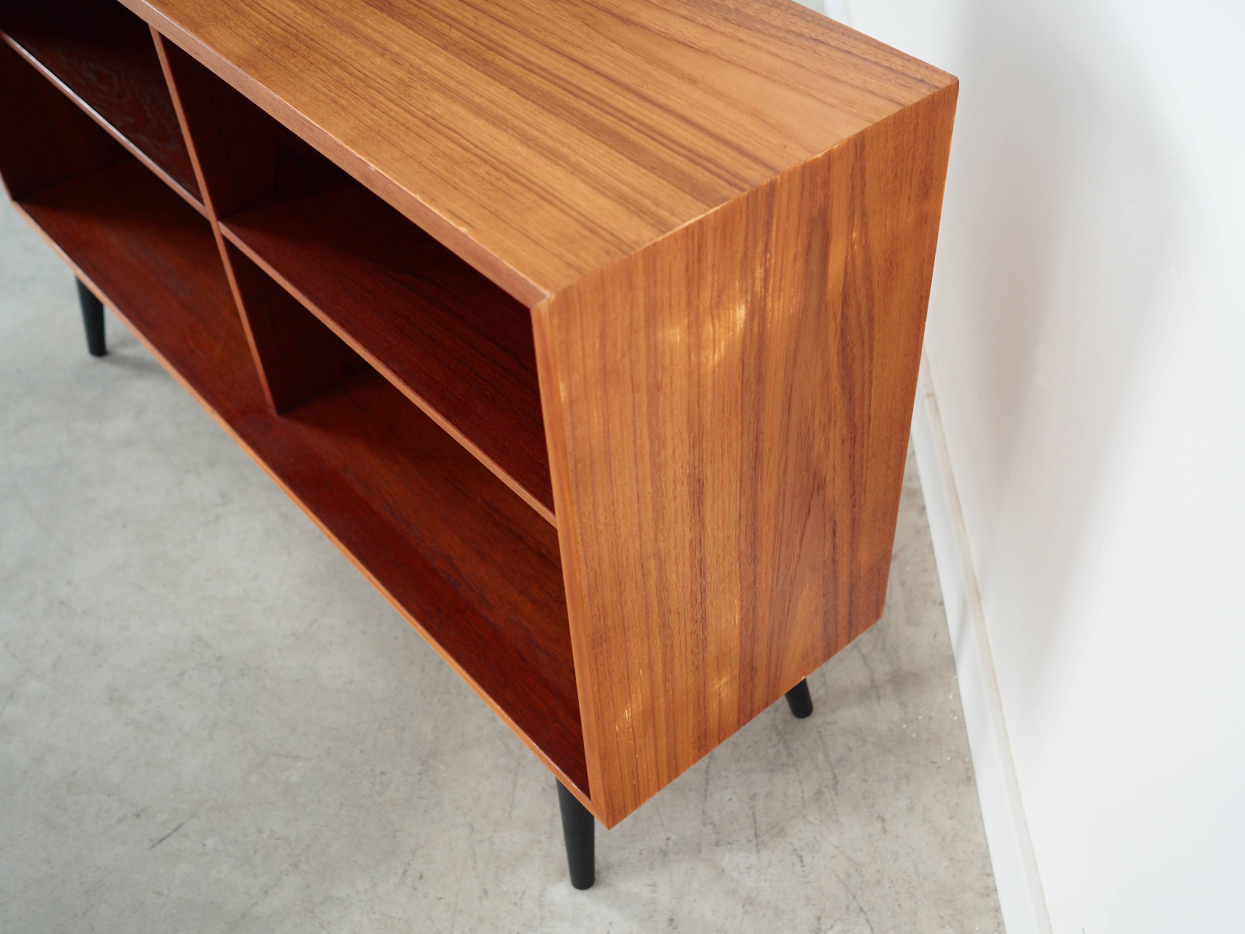 Rosewood bookcase, Danish design, 1960s, designer: Børge Mogensen