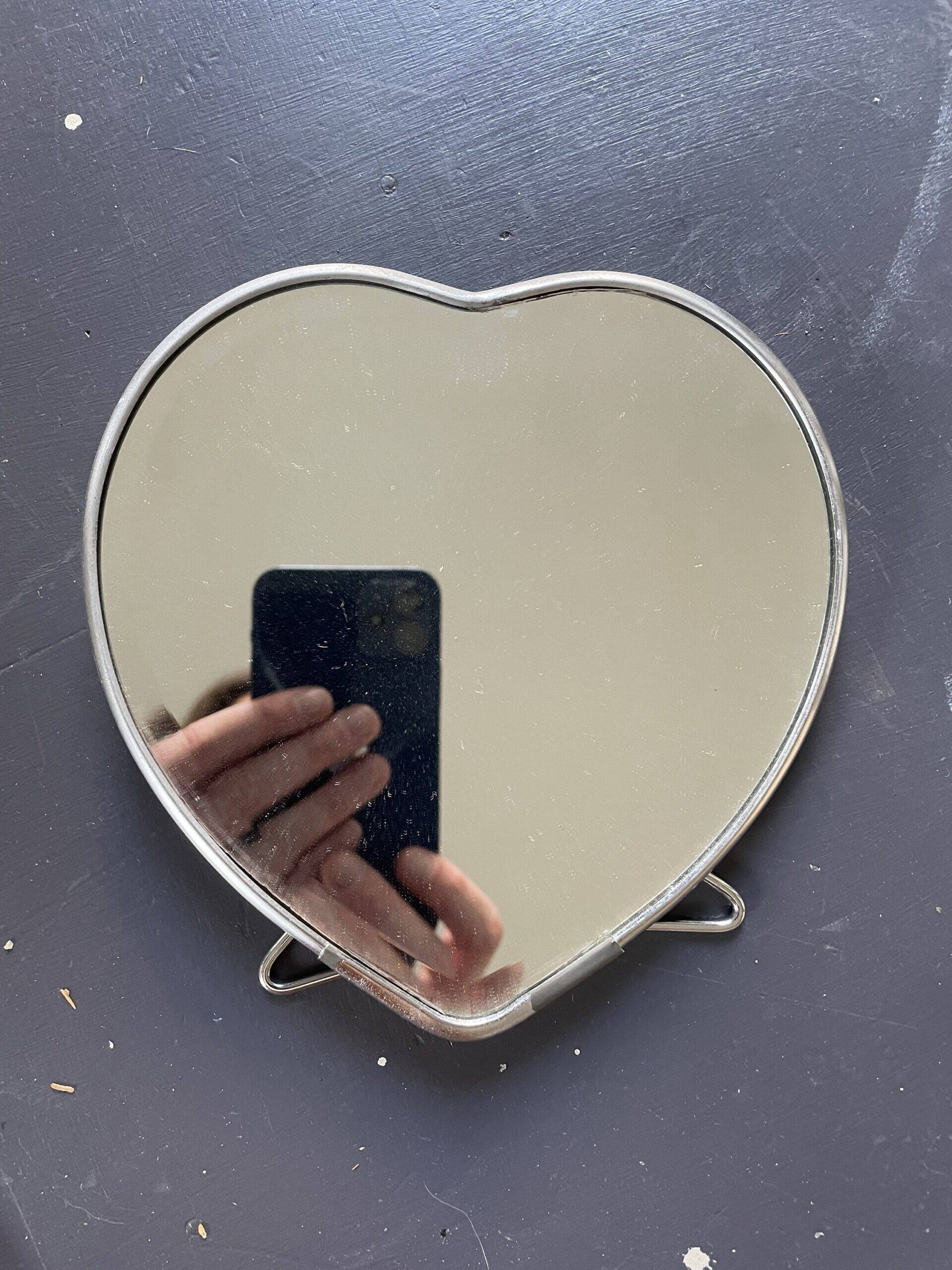Beveled heart mirror