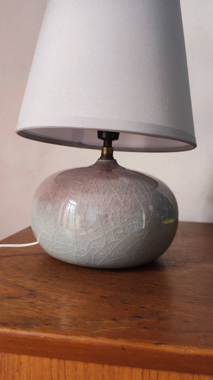 Lampe boule en céramique parme