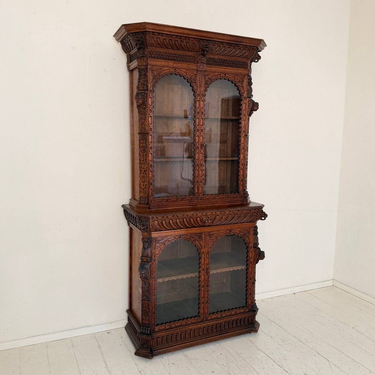 Antique Neo-Renaissance Oak Bookcase with Figural Carvings, 1870