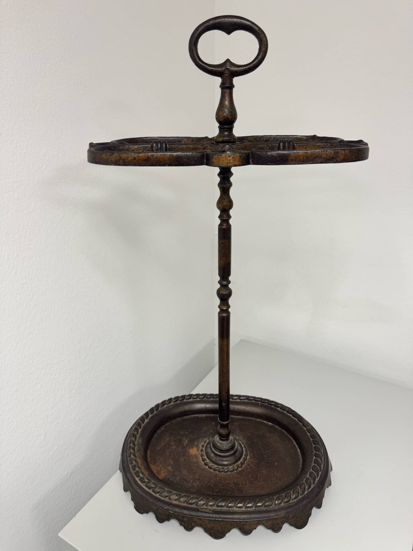 Umbrella stand, cast iron cane holder from the 19th century / Napoleon III style