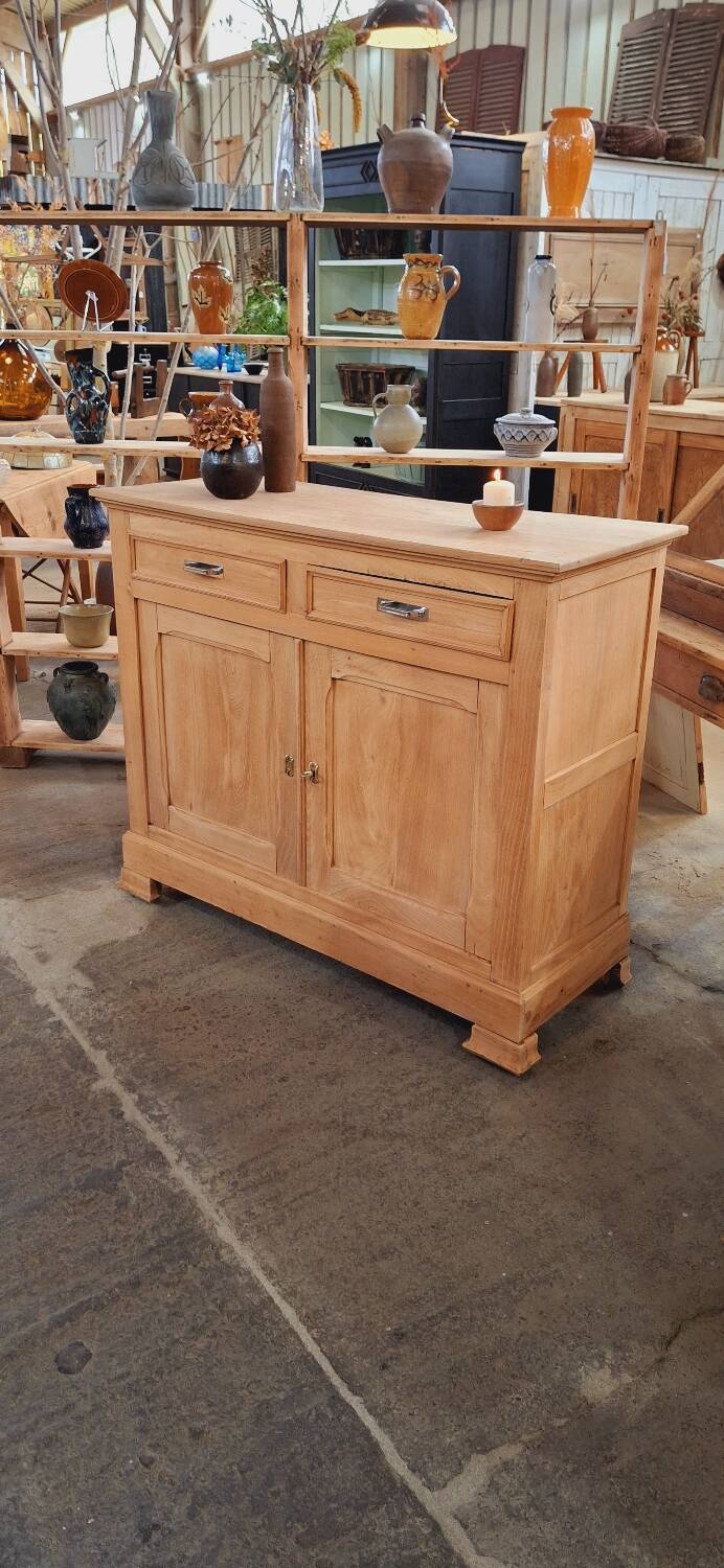 Old buffet