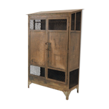 Armoire industrielle d’usine du XIXe siècle