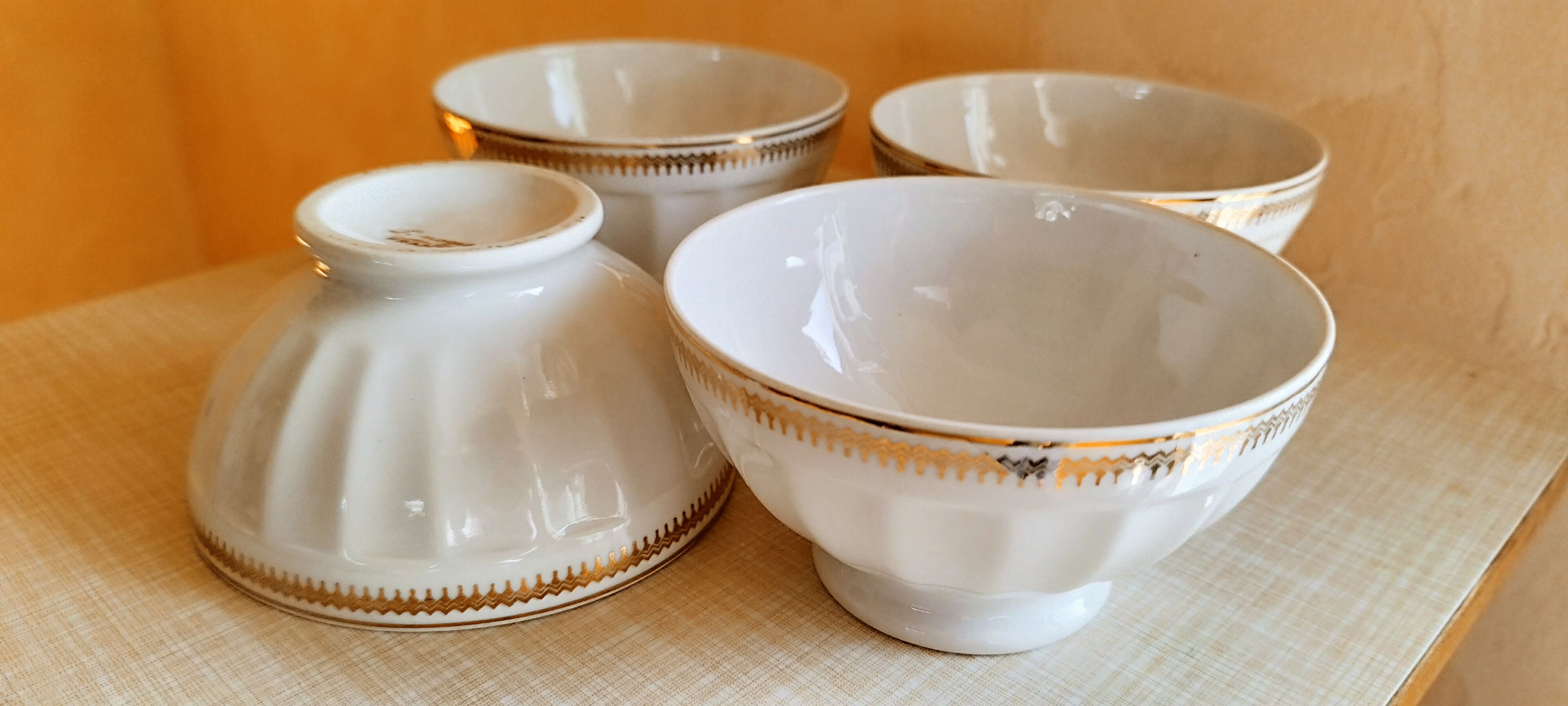 Set of 4 white porcelain bowls