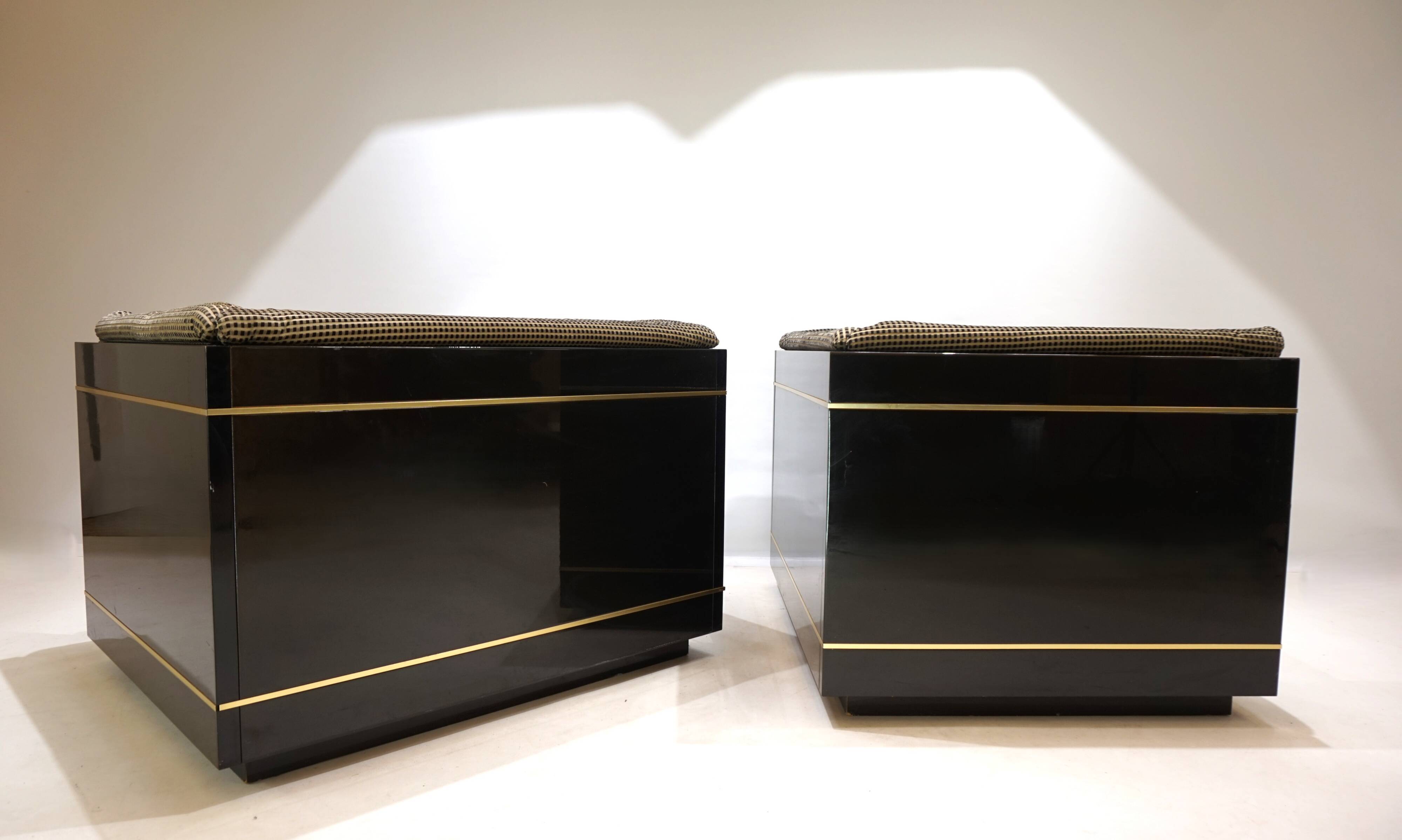 Ensemble de 2 chaises longues attribuées à Pierre Cardin, 1970