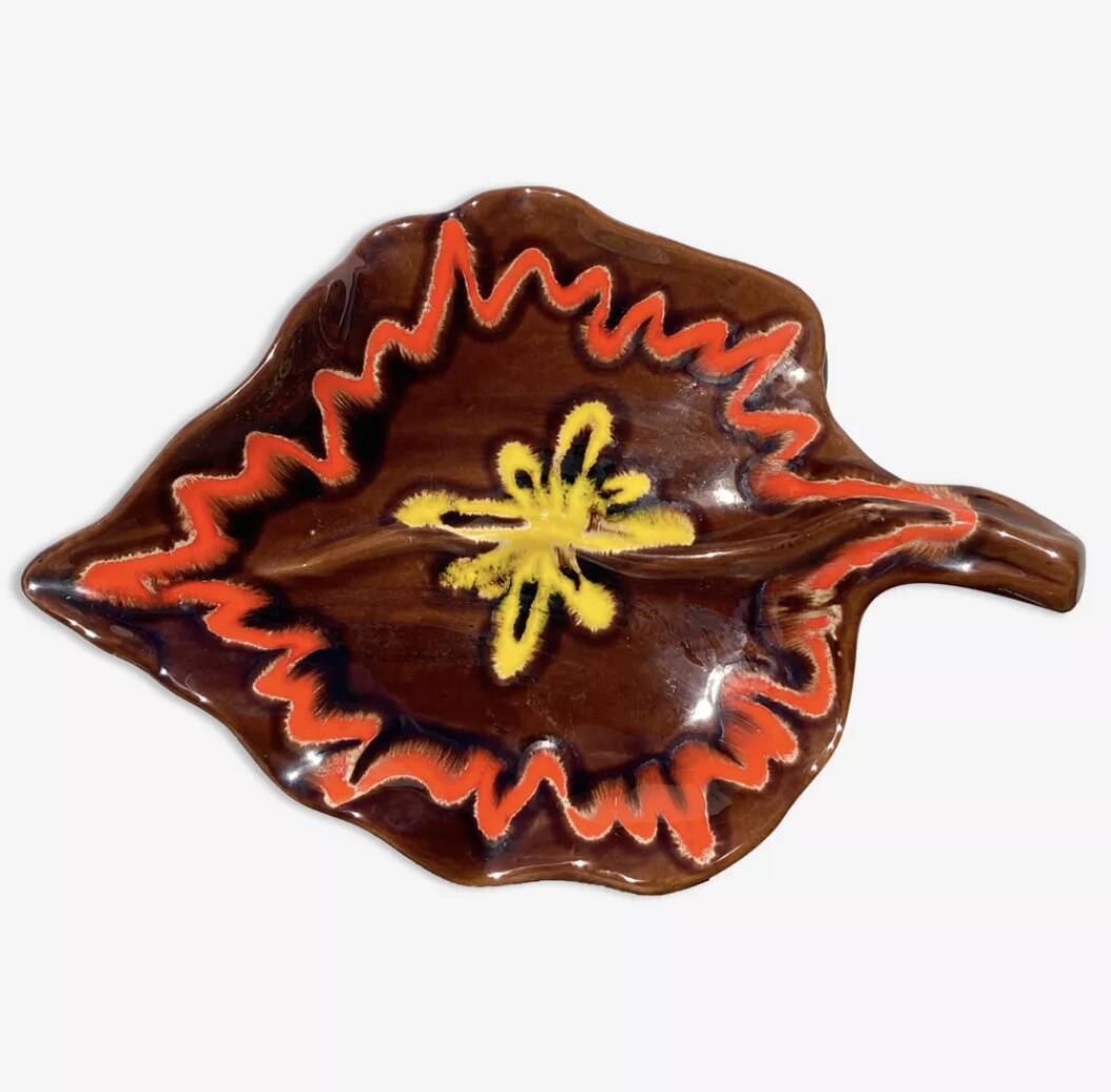 Vallauris leaf dish