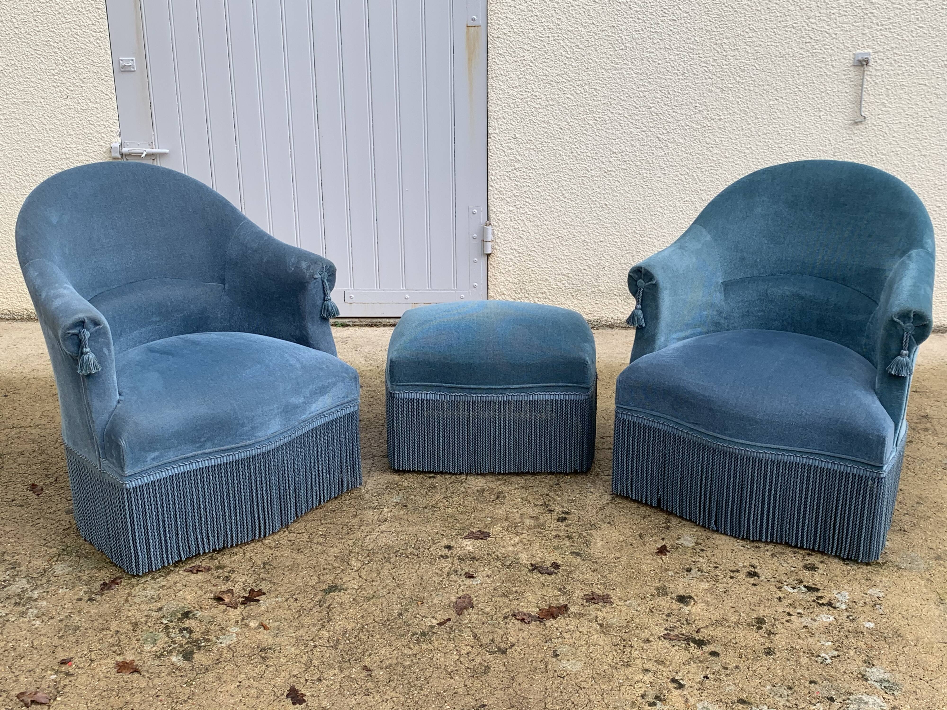 Pair of armchairs toad and rest feet 1970