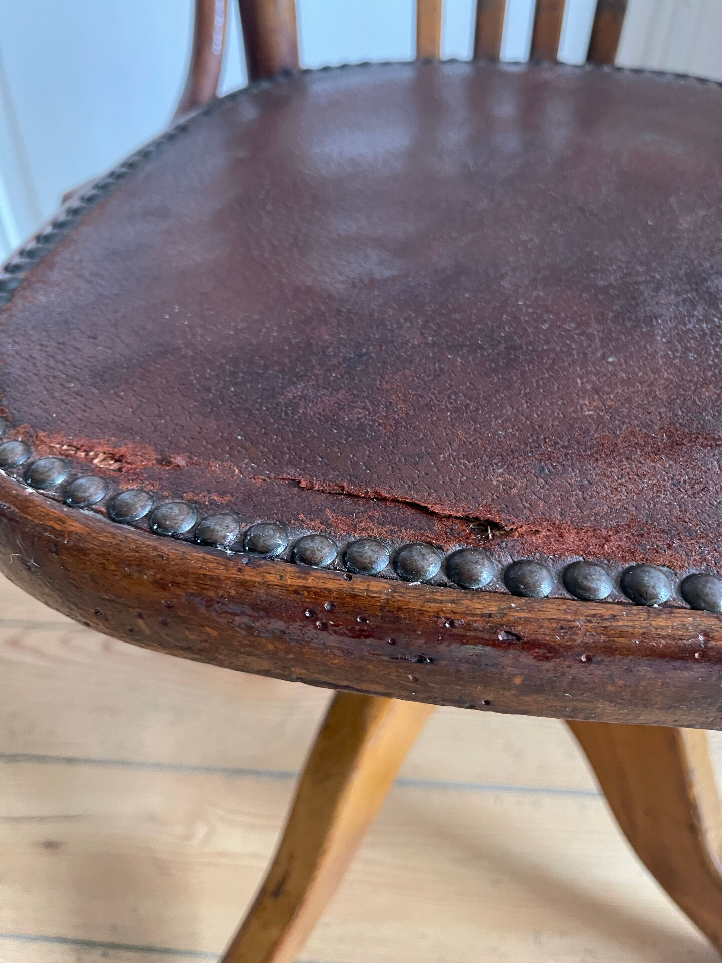 American office chair from the early 20th century.