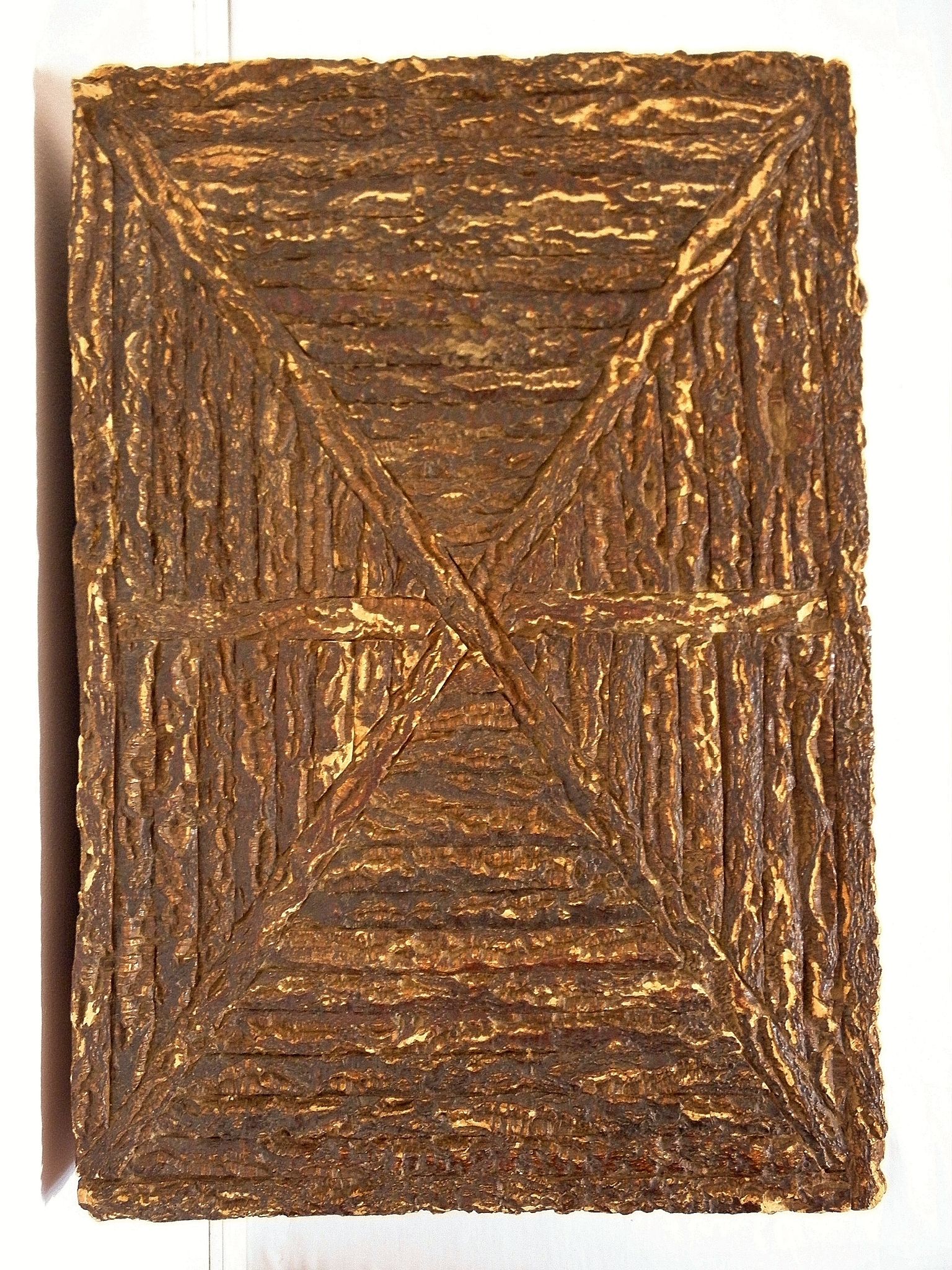 Chevet landais en marqueterie de liège art populaire