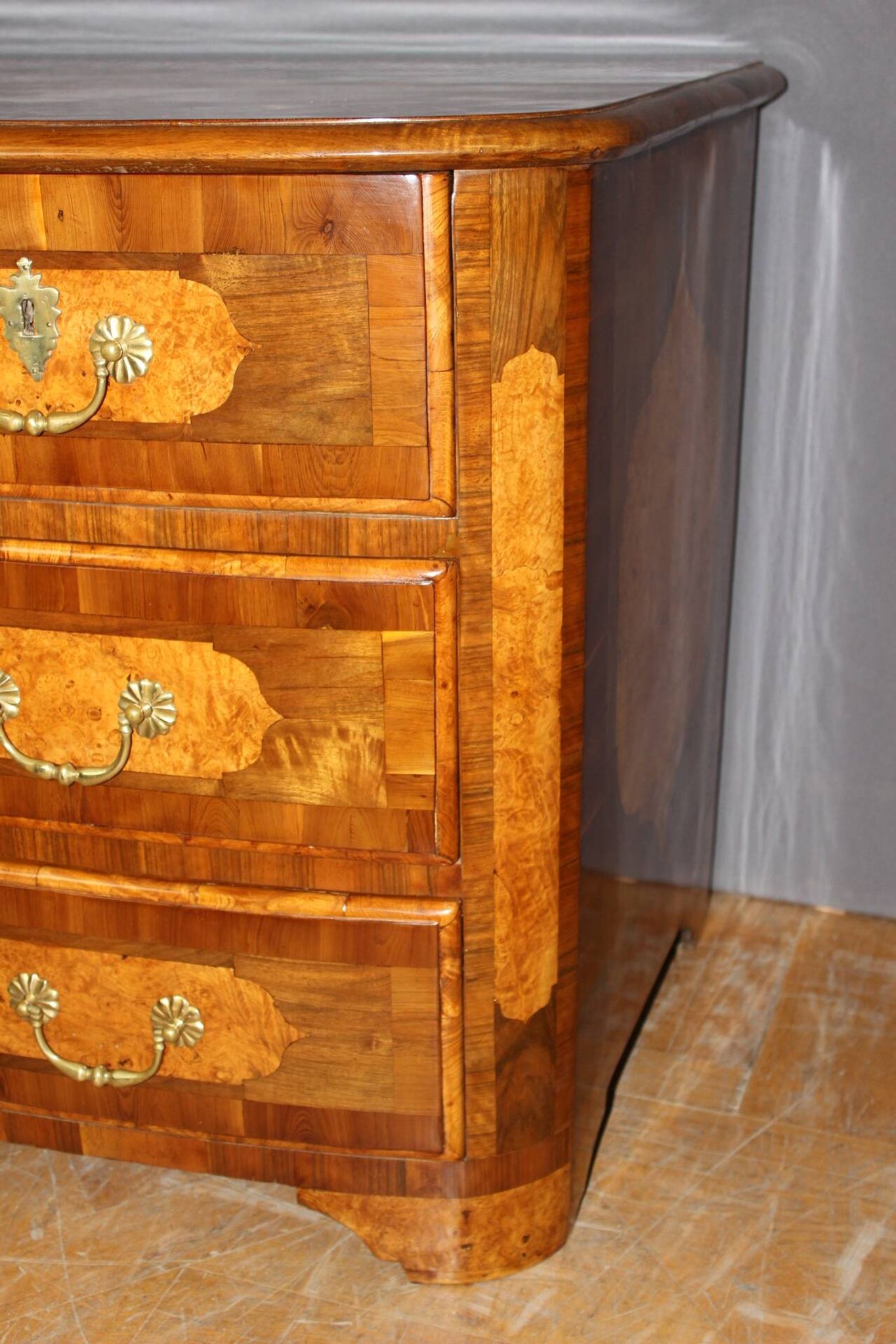 Commode Louyis XIV en marqueterie XVIIIe