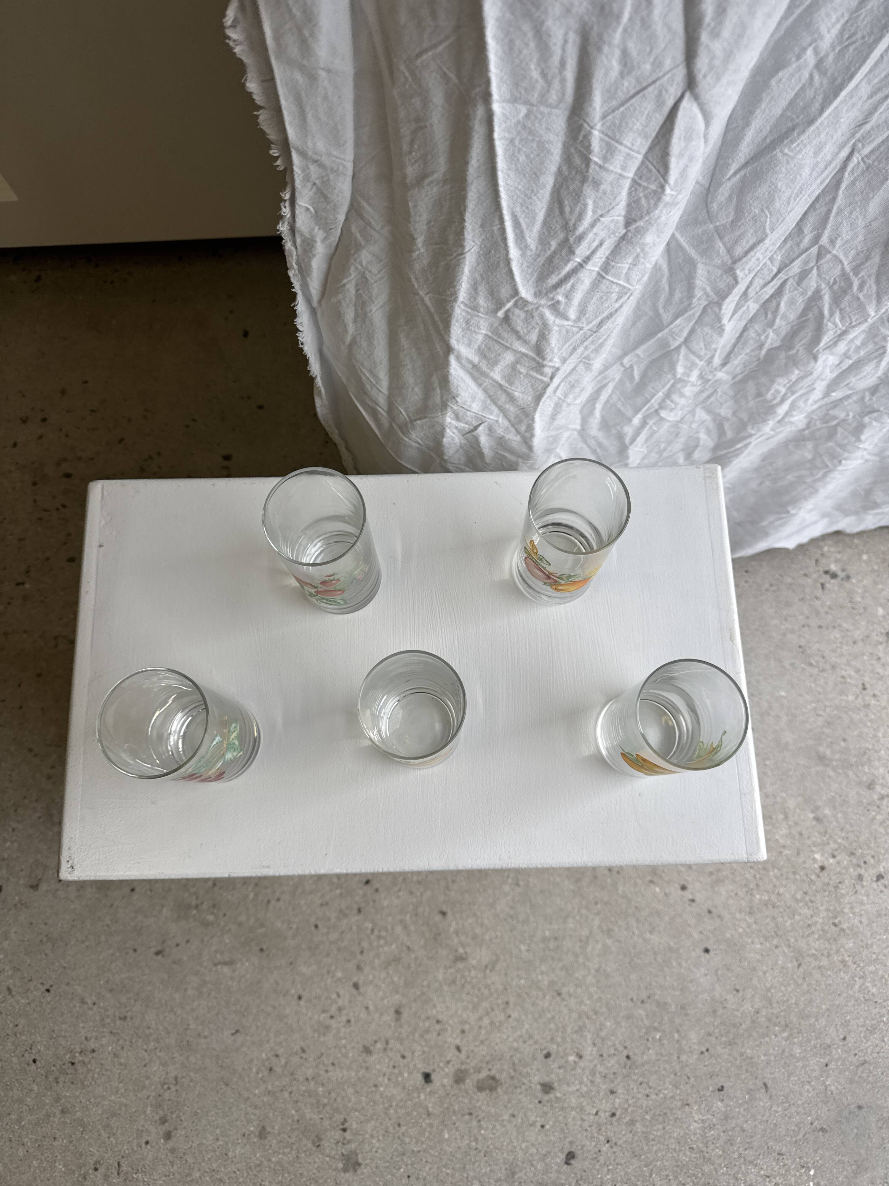 Lot de 5 verres vintage à motif de fruits