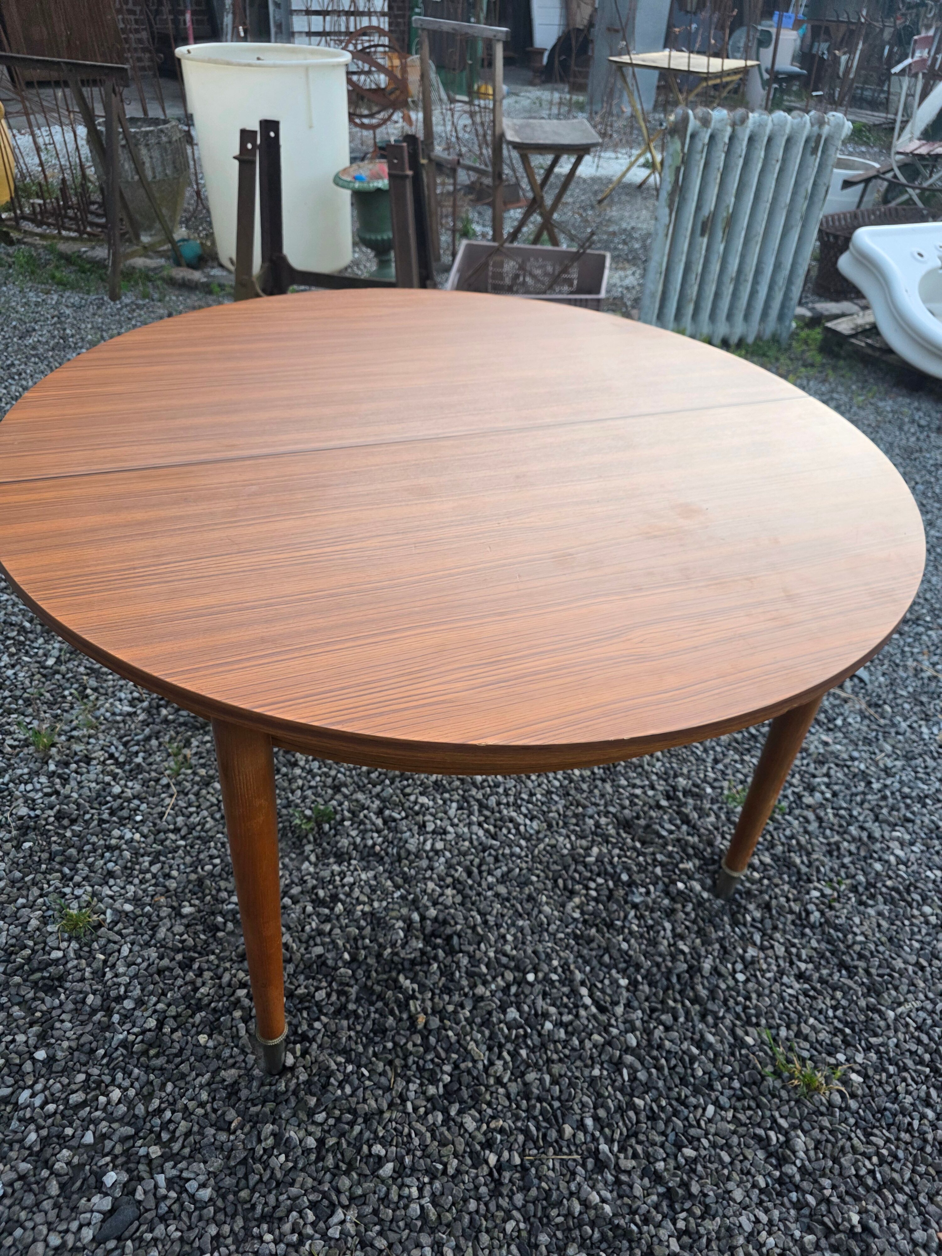 Table scandinave extensible en teck des années 60