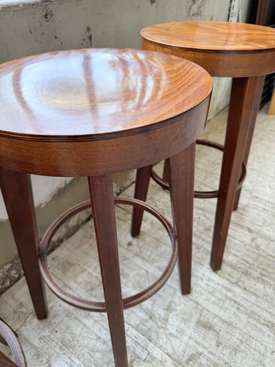 6 vintage Baumann bar stools