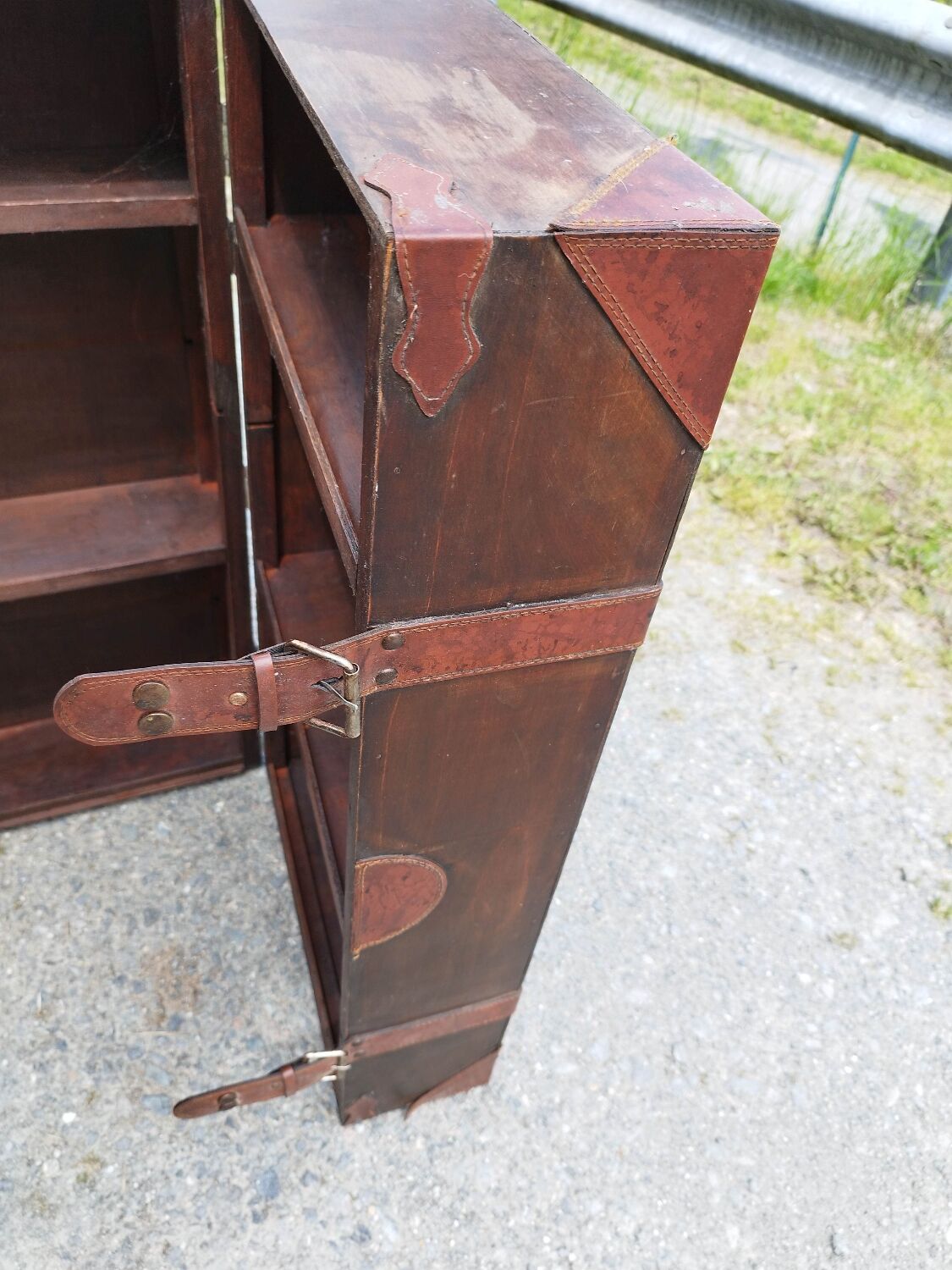 Furniture trunk wood coffee table shelves library suitcase