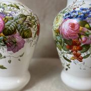 Paire de vases porcelaine de Paris