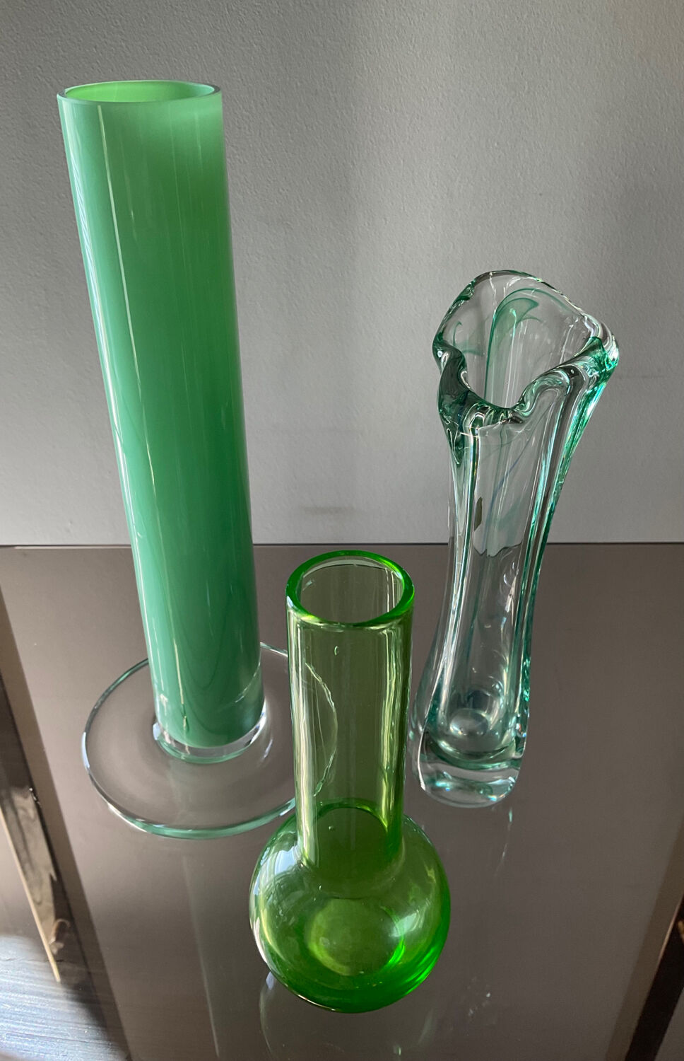 Trio of vintage vases in glass paste and crystal