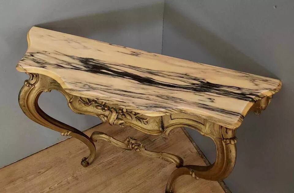 Curved Venetian console in gilded wood, Louis XV style, 20th century