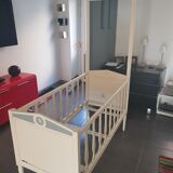 Lit baldaquin enfant