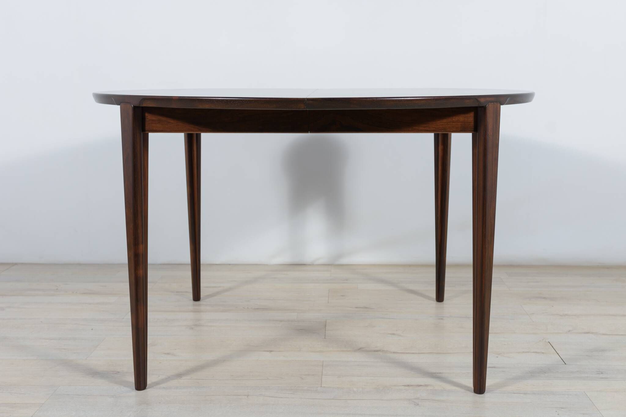 Mid-Century Round Rosewood Dining Table by Henry Rosengren Hansen for Brande Mobel Industry, 1960s