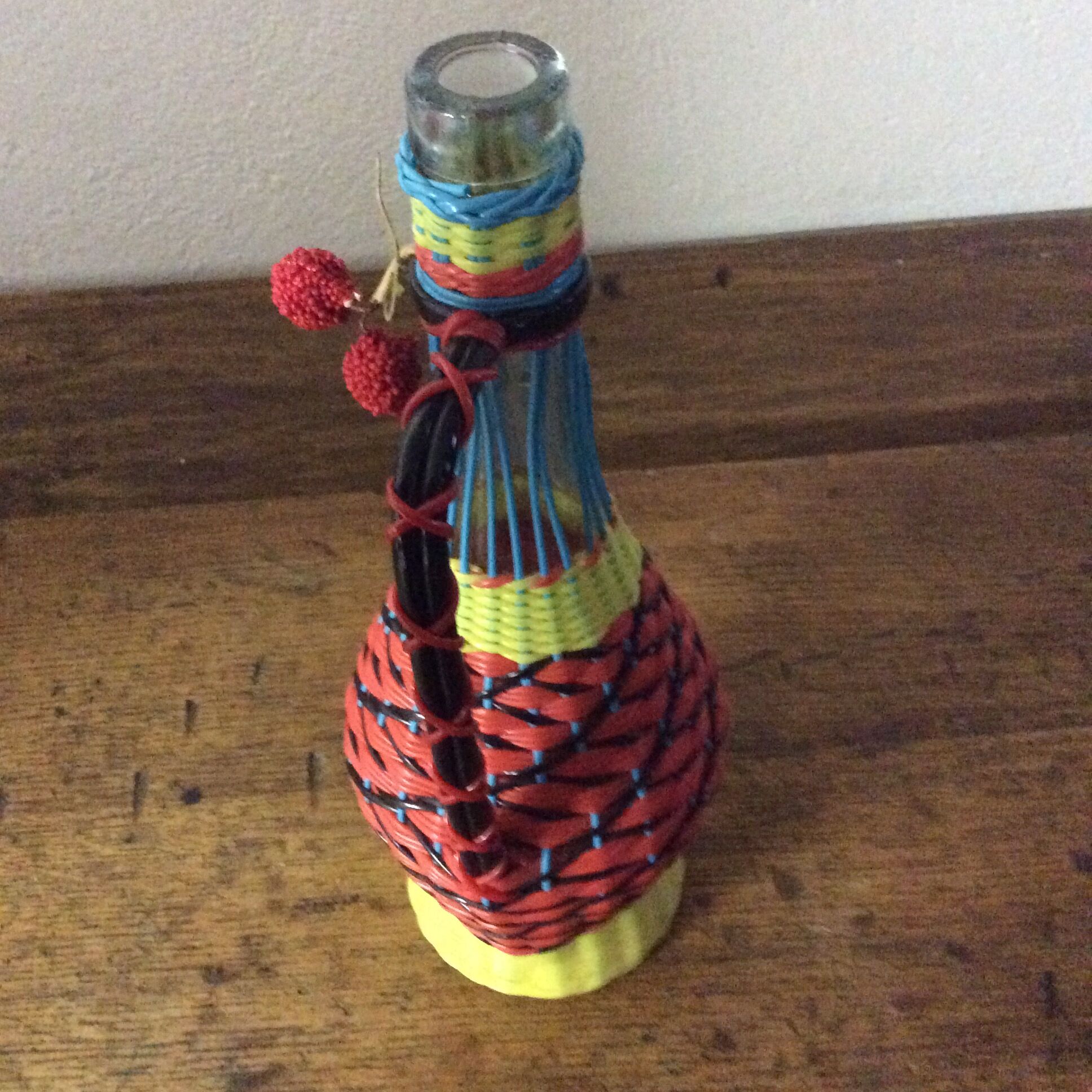 Bouteille scoubidou