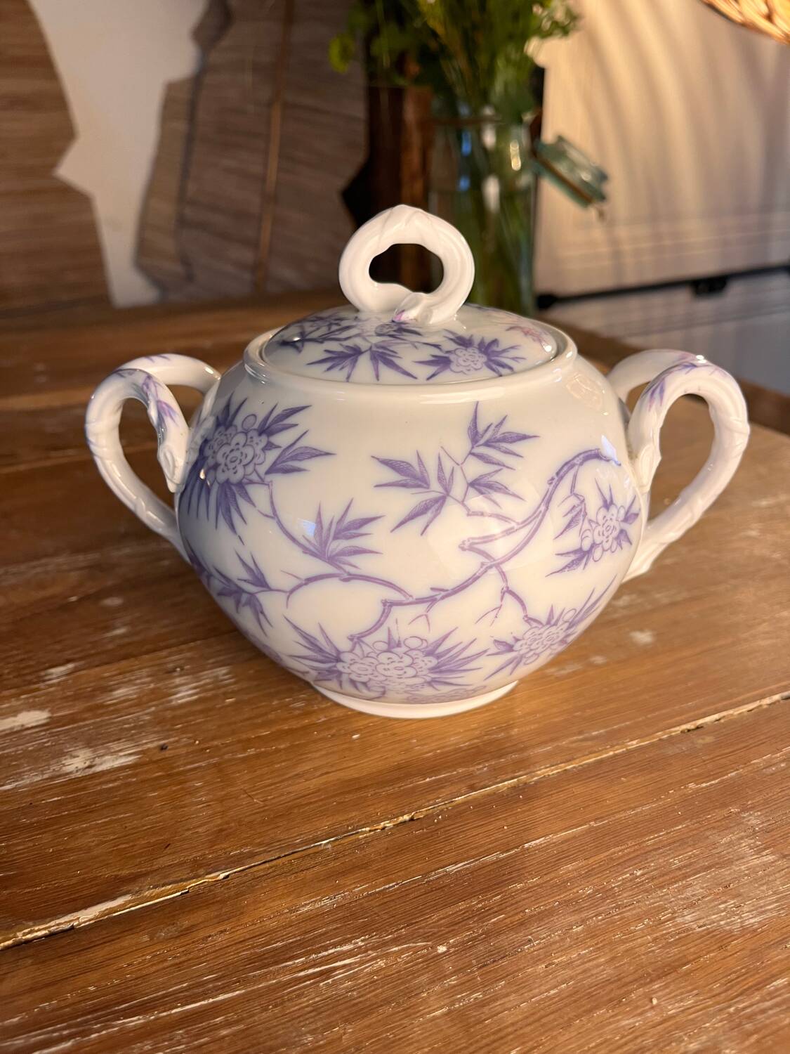 Sarreguemines porcelain sugar bowl from the late 19th century