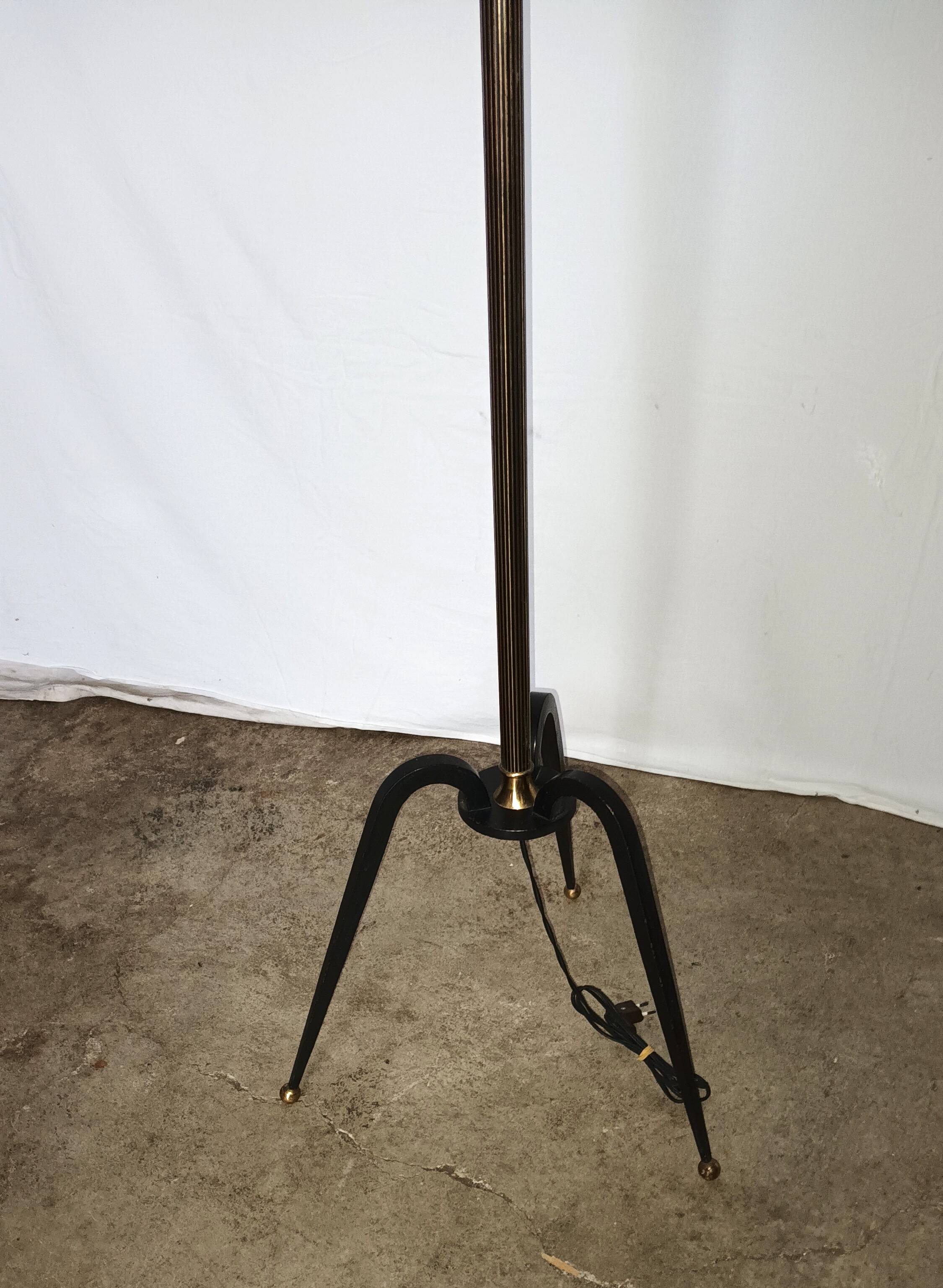 Reading floor lamp from the Arlus house from the 1950s.