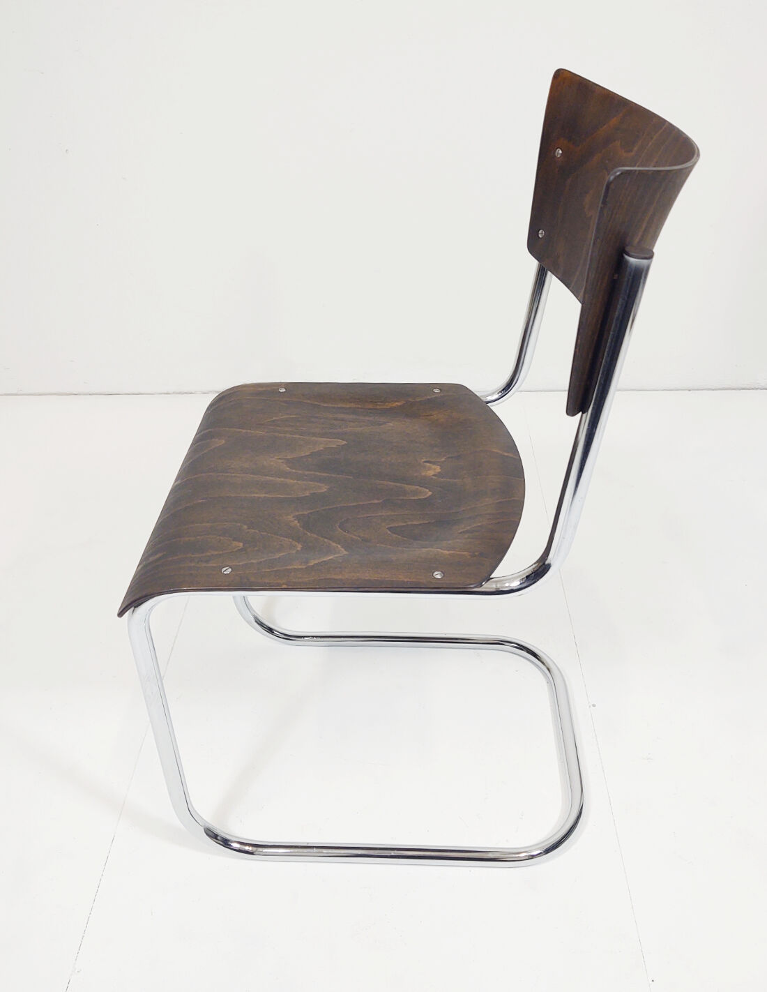Tubular steel cantilever chair by Mart Stam